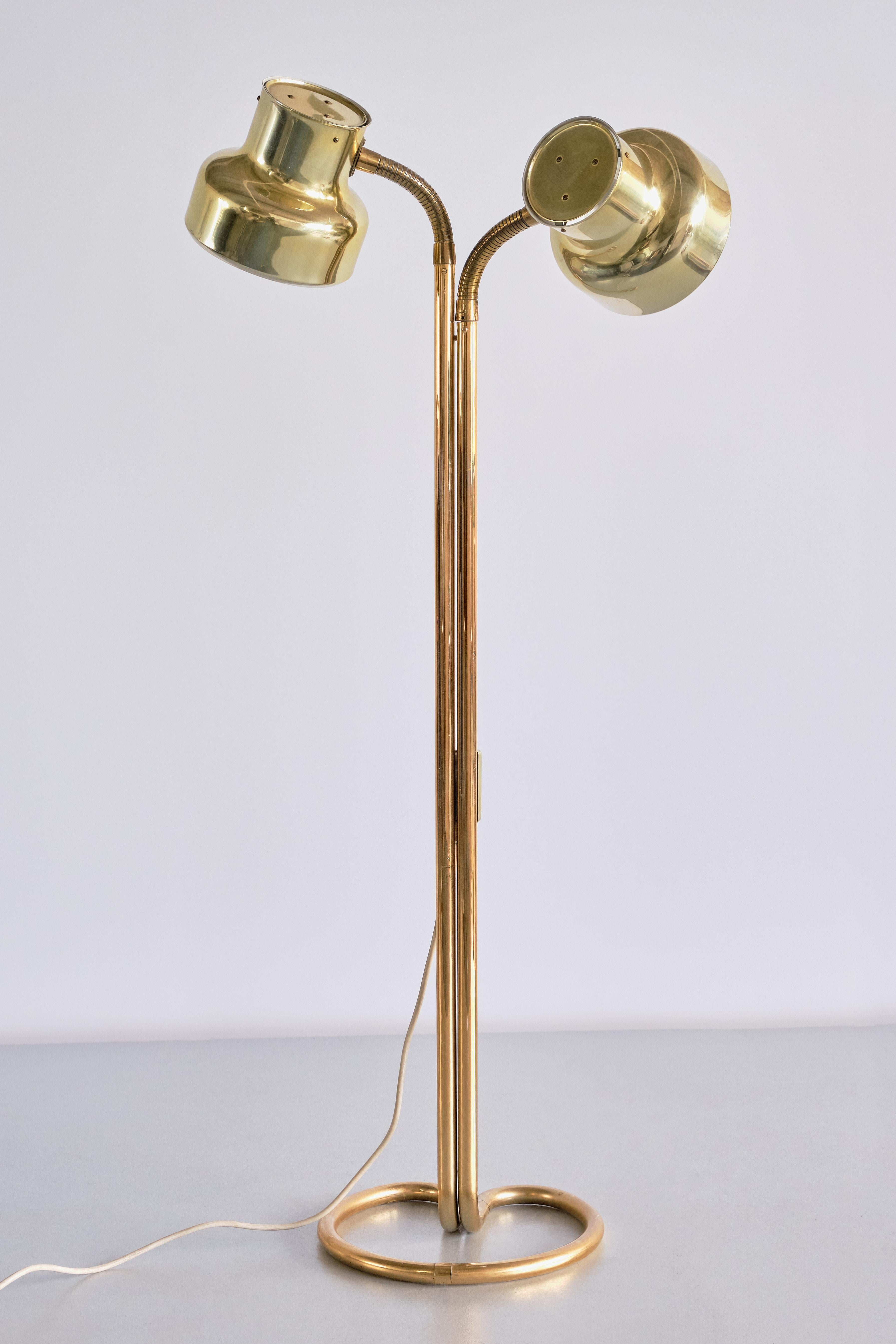 Anders Pehrson lampadaire 'Bumling' en laiton, Atelje Lyktan, Suède, 1968 en vente 6