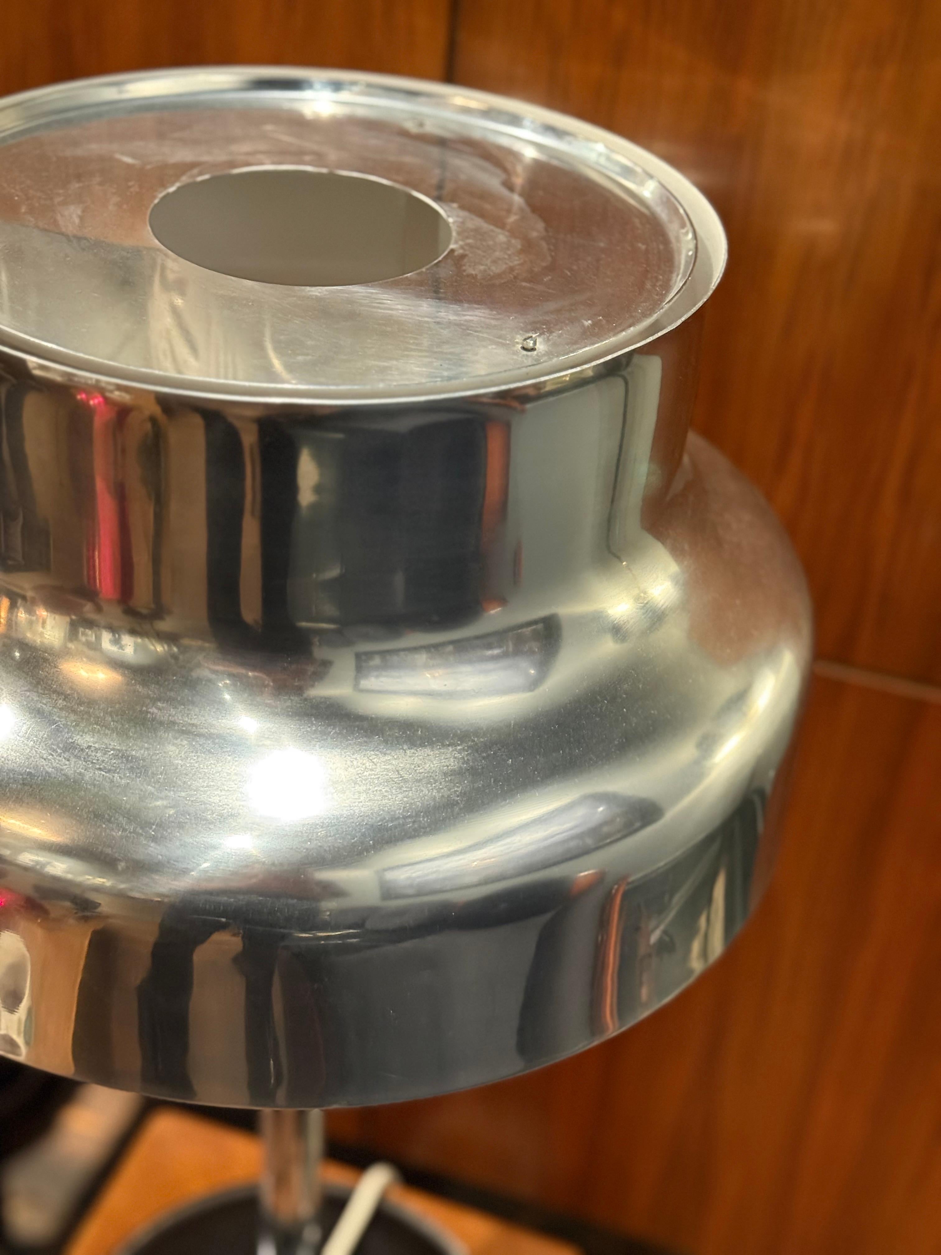 Suédois Anders Pehrson Lampe de table Bumling en chrome par Ateljé Lyktan, Suède, années 1960 en vente