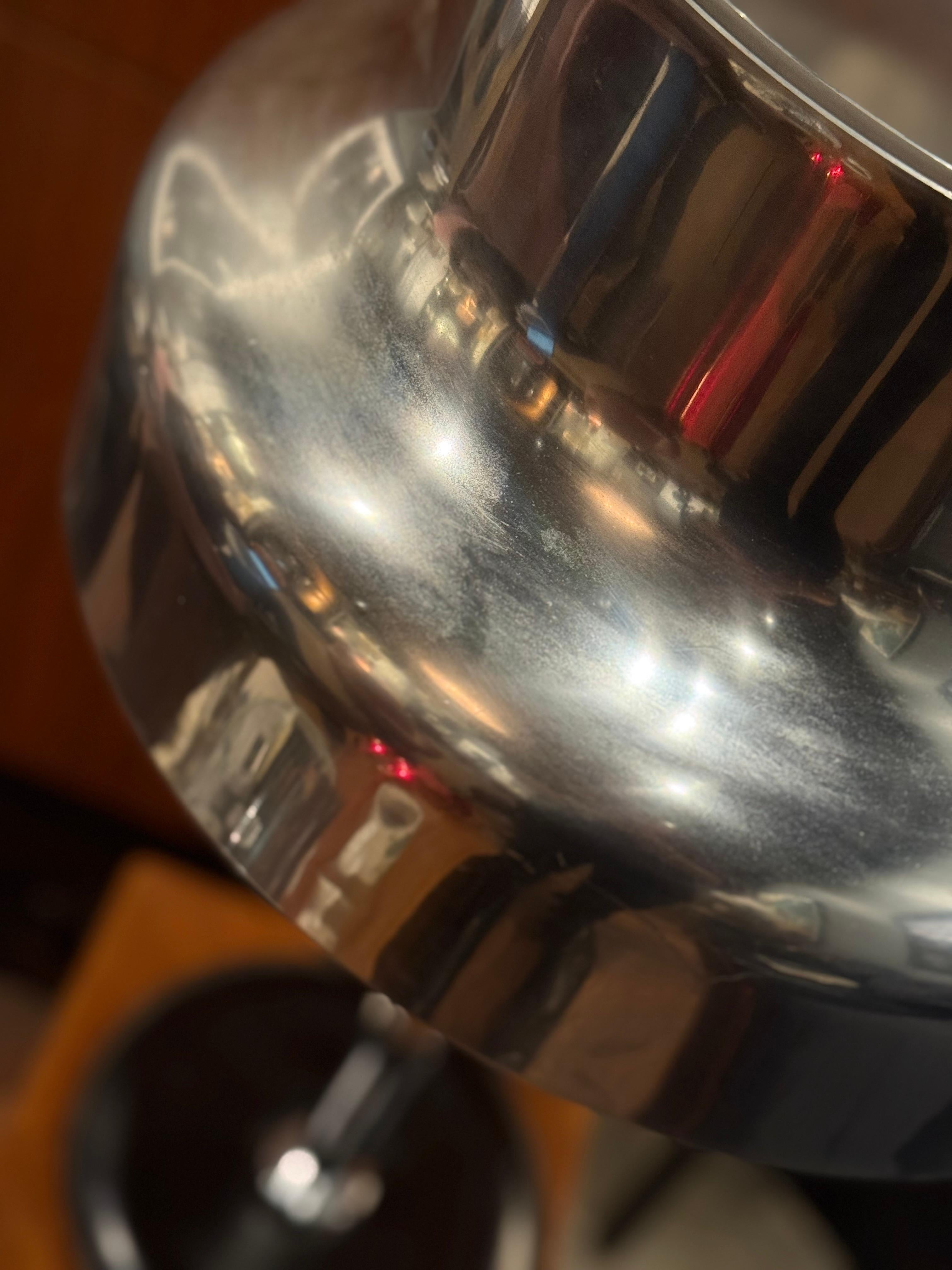 Anders Pehrson Lampe de table Bumling en chrome par Ateljé Lyktan, Suède, années 1960 en vente 1