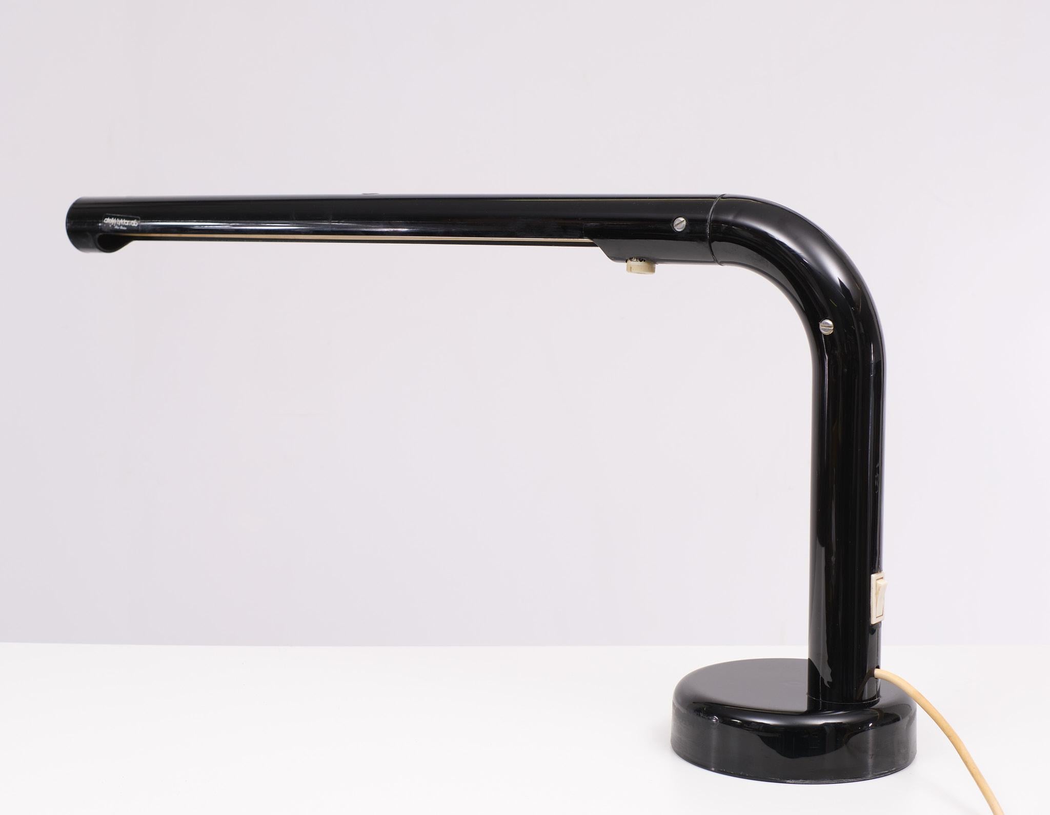 Swedish Anders Pherson for Atelje Lyktan, Black Tube Desk Lamp, 1970s, Sweden For Sale