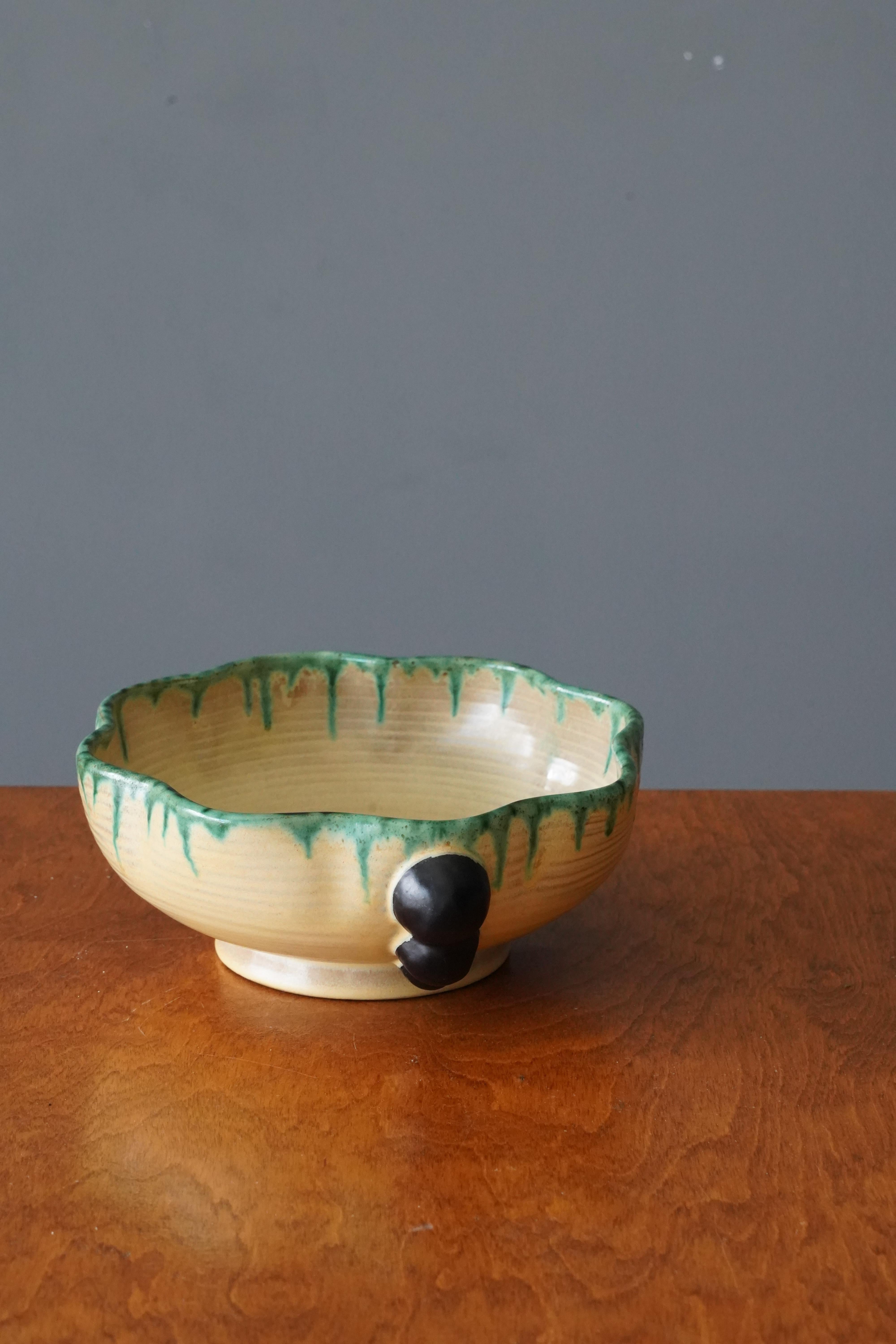 Scandinavian Modern Andersson Johansson, Bowl, Glazed Earthenware, Höganäs, Sweden, 1930s