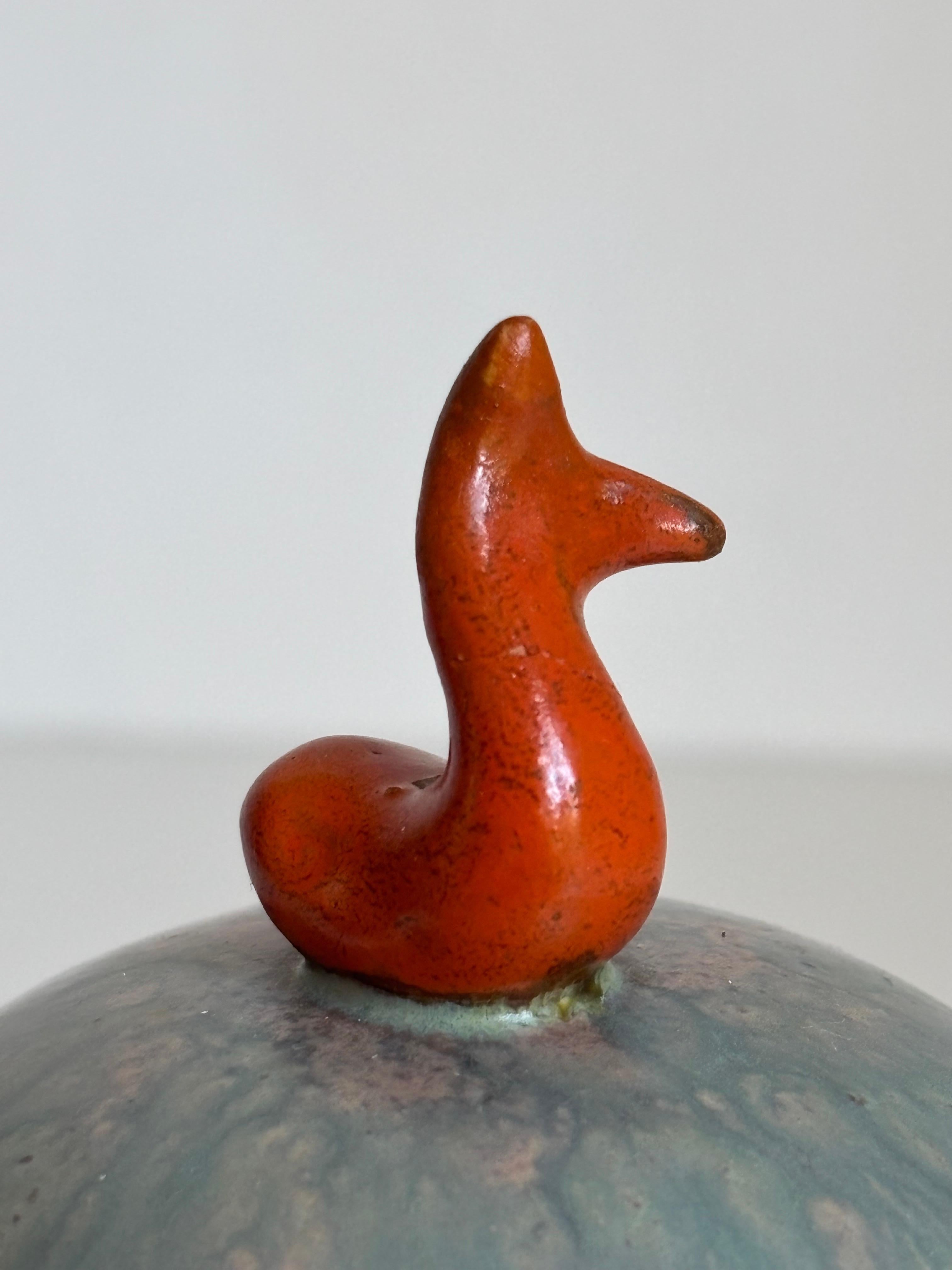 Céramique Andersson & Johansson, jarre à couvercle en forme de poisson Höganäs, années 1930 en vente