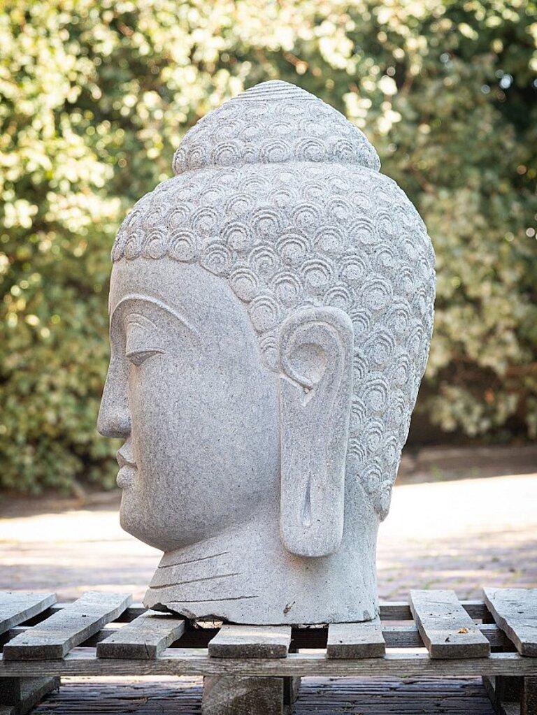 Buddha-Kopf aus Andesite-Stein aus Indonesien im Angebot 12