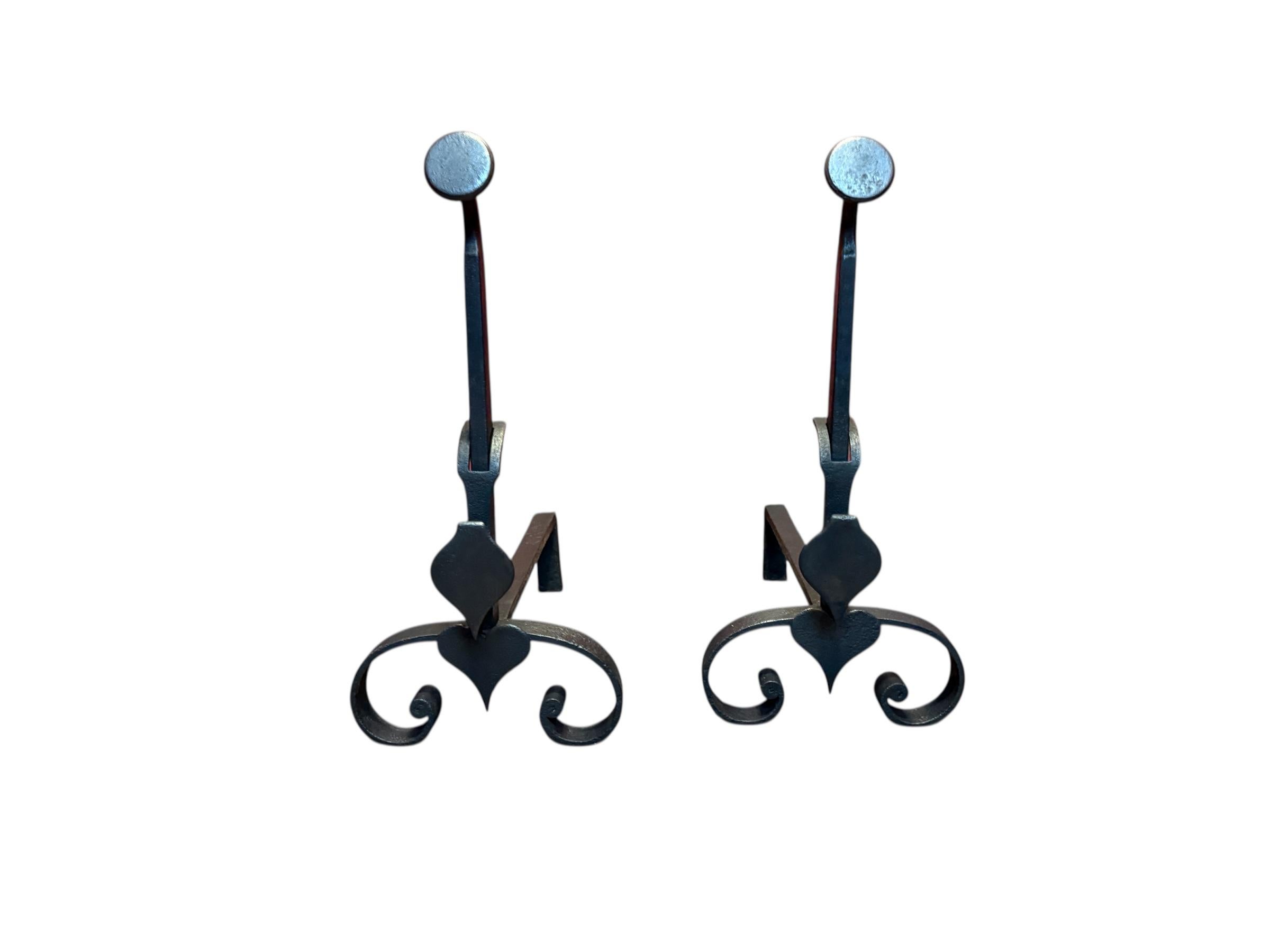 French andiron in wrought iron from 19 century with Heart, and rack system 