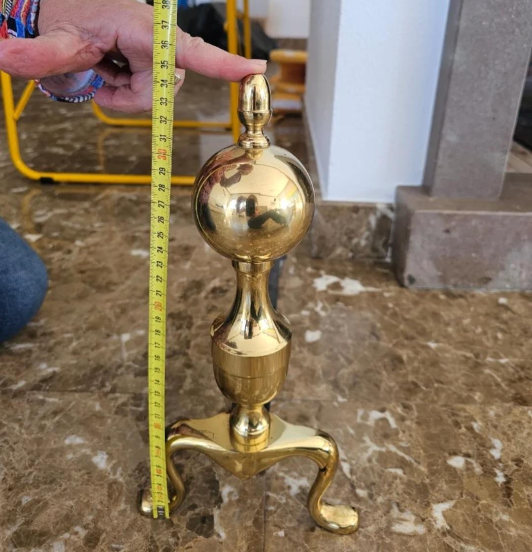 Feuerböcke im Queen Anne-Stil aus Messing und Eisen  Kamine des frühen 20. Jahrhunderts (Sonstiges) im Angebot
