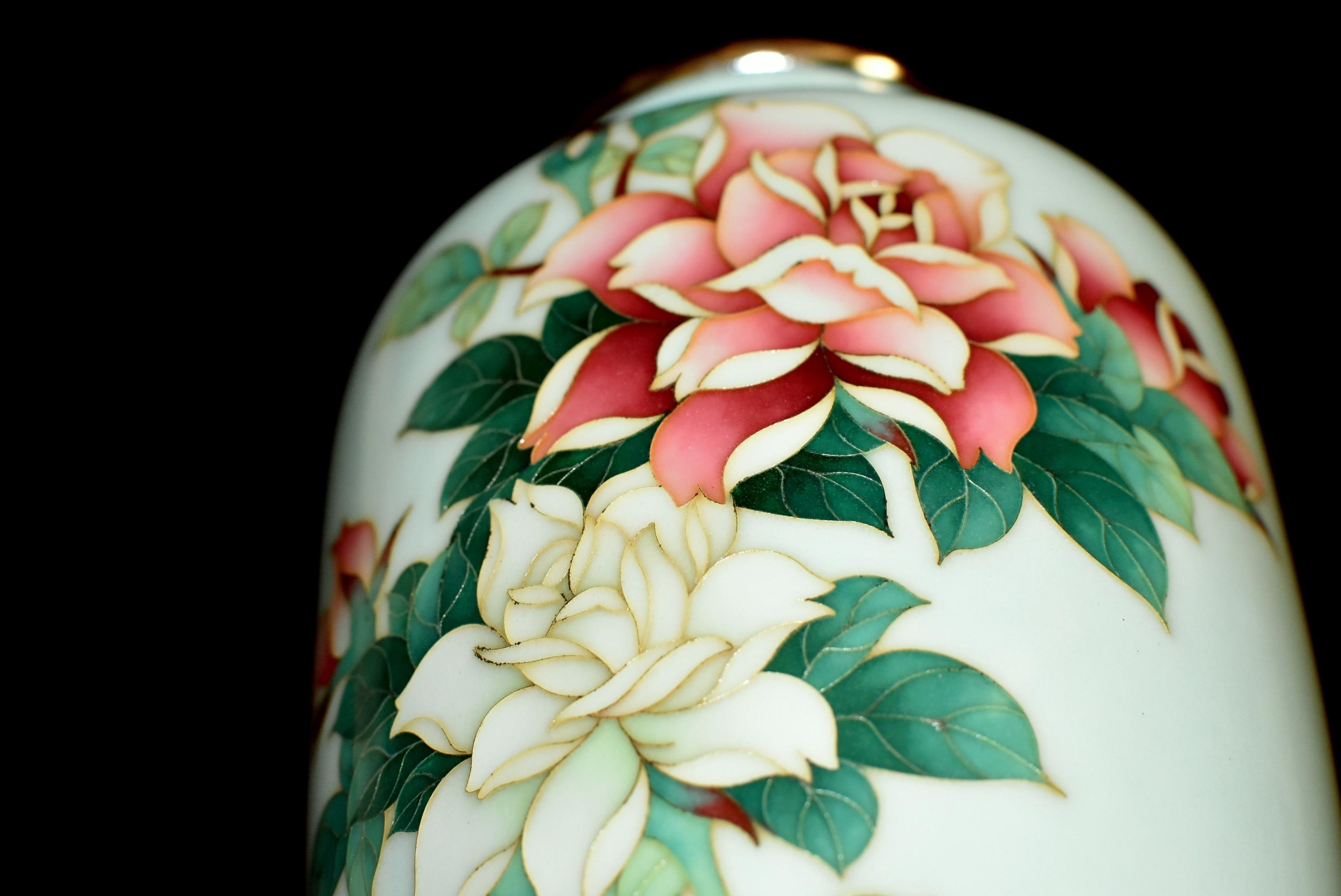 Ando Jubei Celadon Wireless Cloisonné Vase with Roses, Signed 1