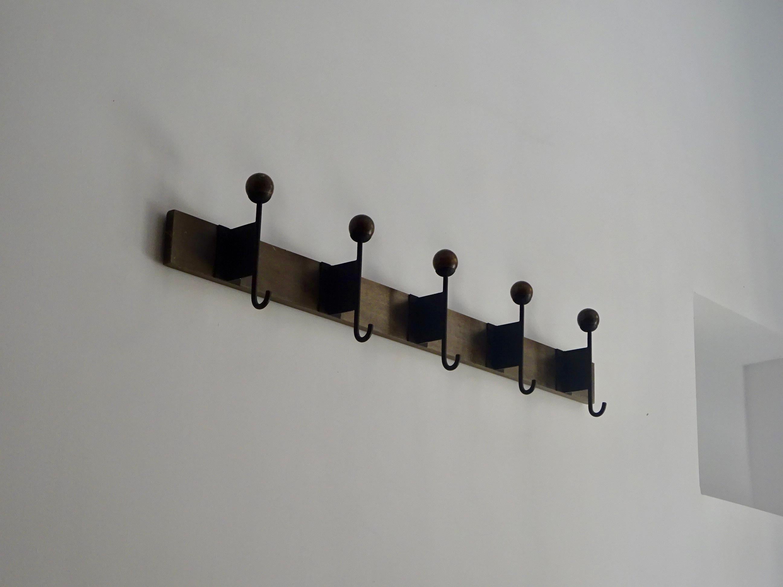 “Andorra” wall coat hanger by Jordi Vilanova i Bosch, 1962. For Sale 4