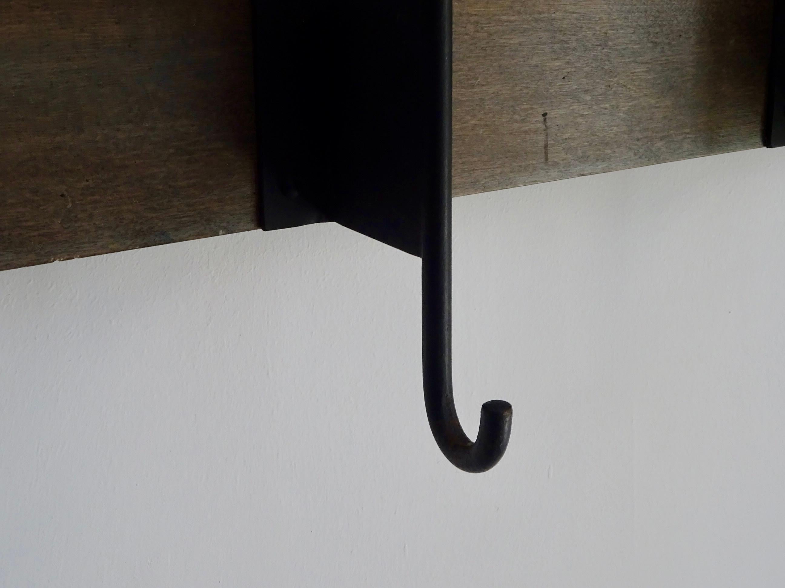 Iron “Andorra” wall coat hanger by Jordi Vilanova i Bosch, 1962. For Sale