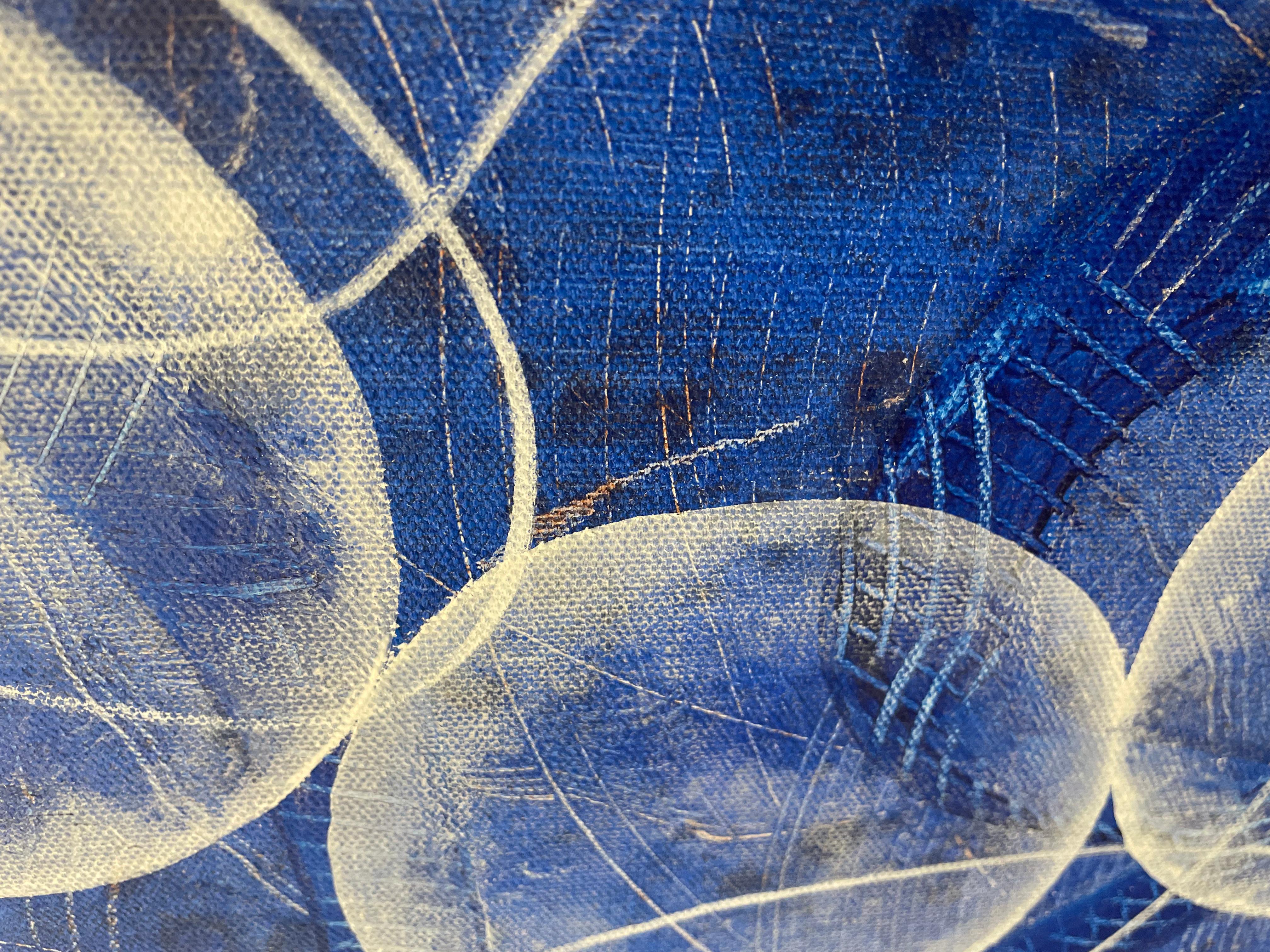 BALANCED I -  Large gestural abstract painting in blue and white  For Sale 6