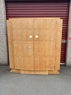 "André Arbus (1903-1969) Eleganter Schrank im Art-déco-Stil, um 1935".