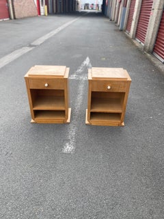 André ARBUS (1903-1969) pair of art deco bedside tables in sycamore, 1935