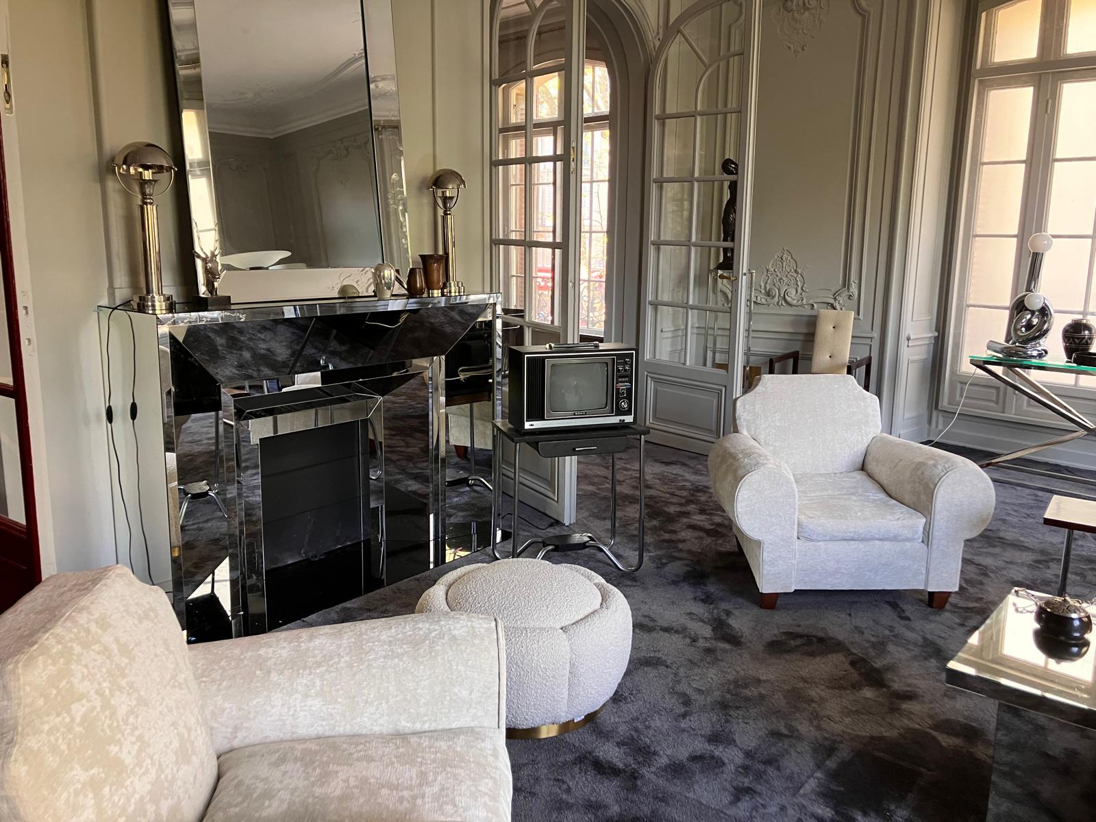 Andre CIRCA (Attribué à) un grand canapé et deux fauteuils, vers 1940 en vente 4