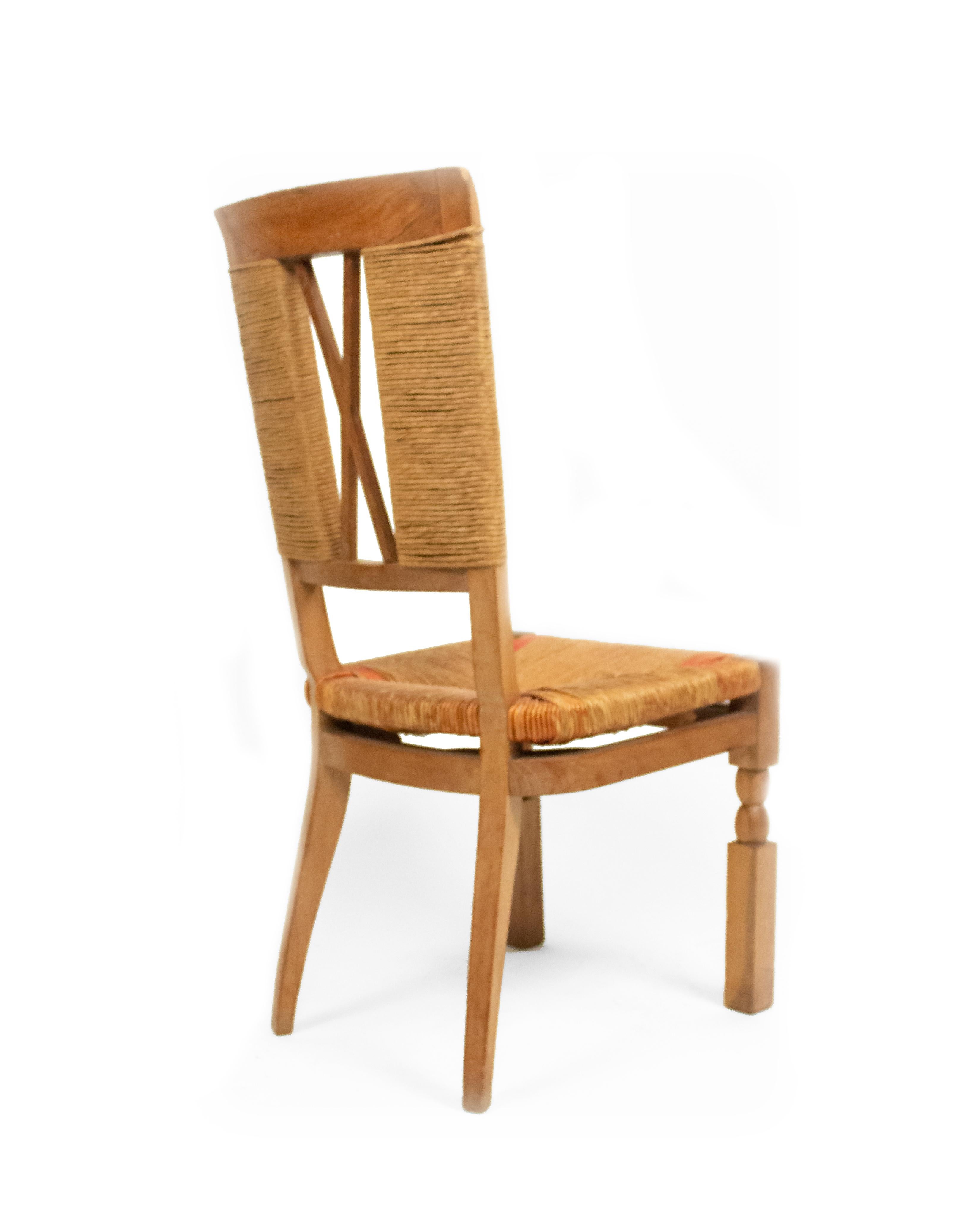 6er-Set Andre Arbus Französische Stühle mit geflochtener Rückenlehne aus der Mitte des Jahrhunderts im Zustand „Gut“ im Angebot in New York, NY