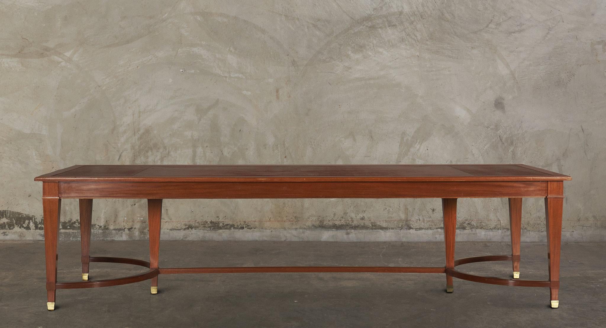 Un designer straordinario, un tavolo incredibile.