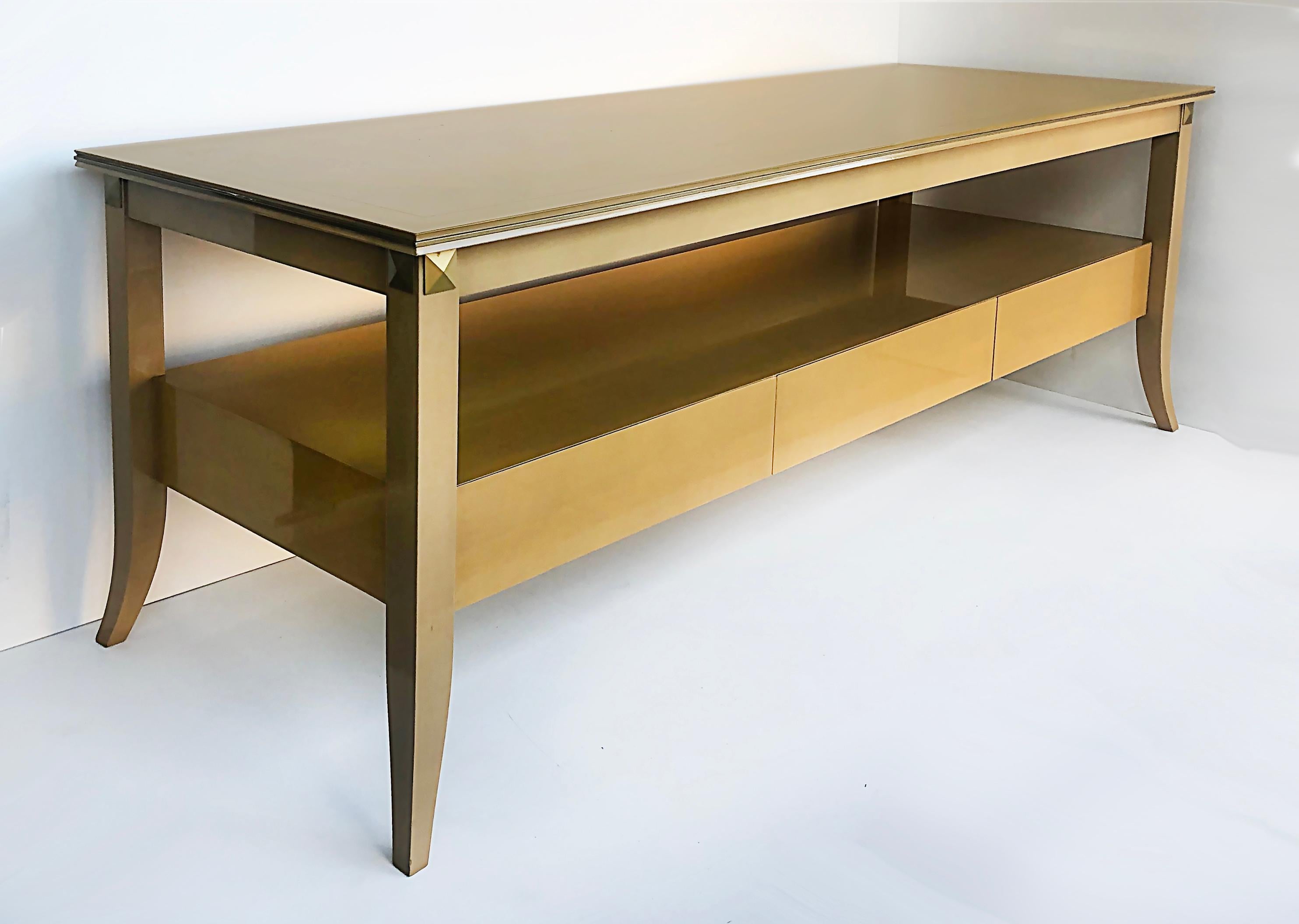 Andre Arbus Style Lacquered Birch Wood Console Table with Brass Inlay  For Sale 2