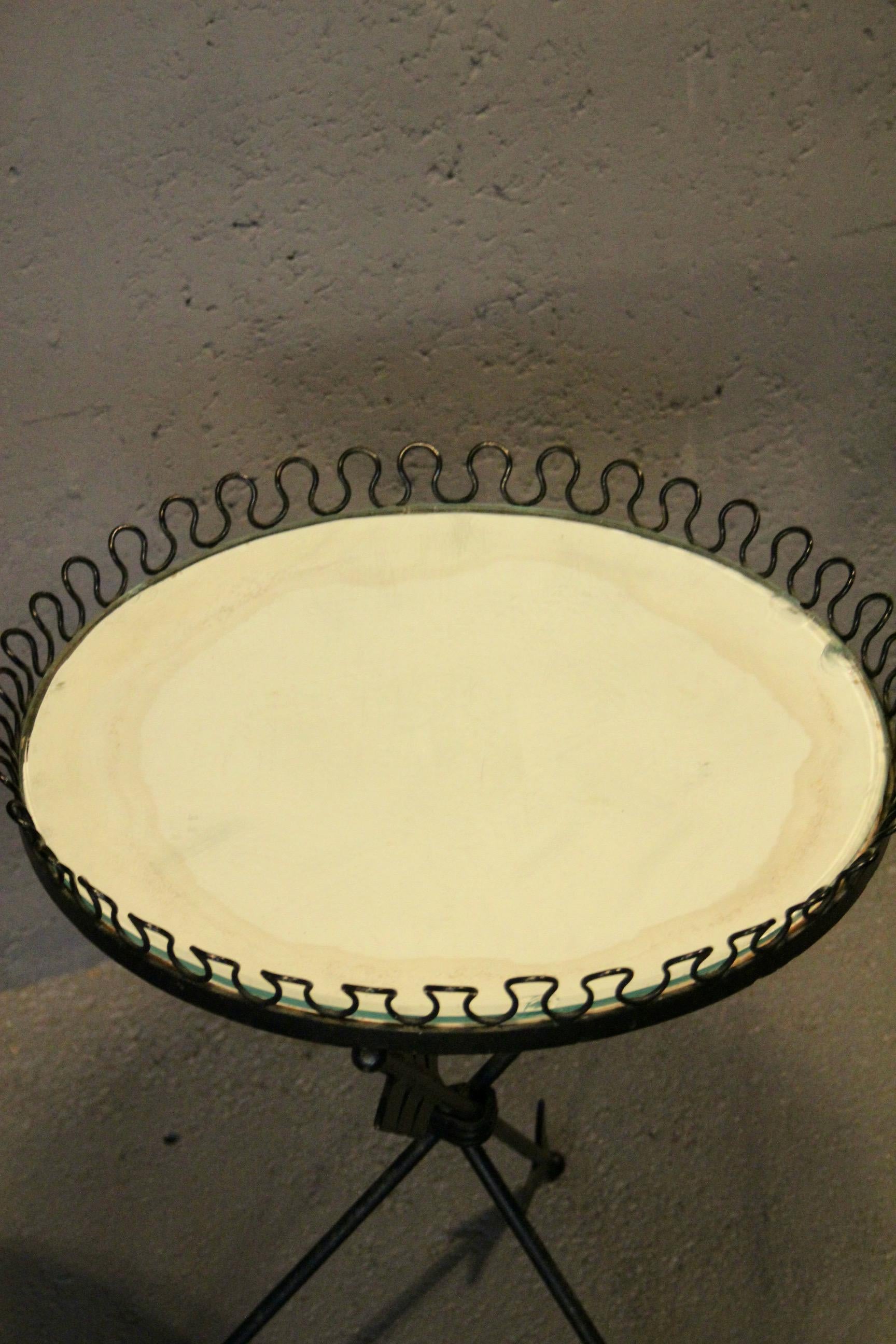 Francese Gueridon in ferro battuto e vetro in stile Andre Arbus in vendita