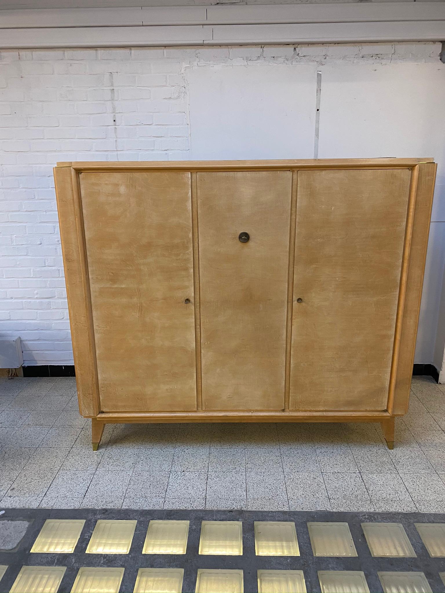 André Beaudoin, Art Deco Cabinet in Sycamore and Bronze, circa 1940-1950 For Sale 7