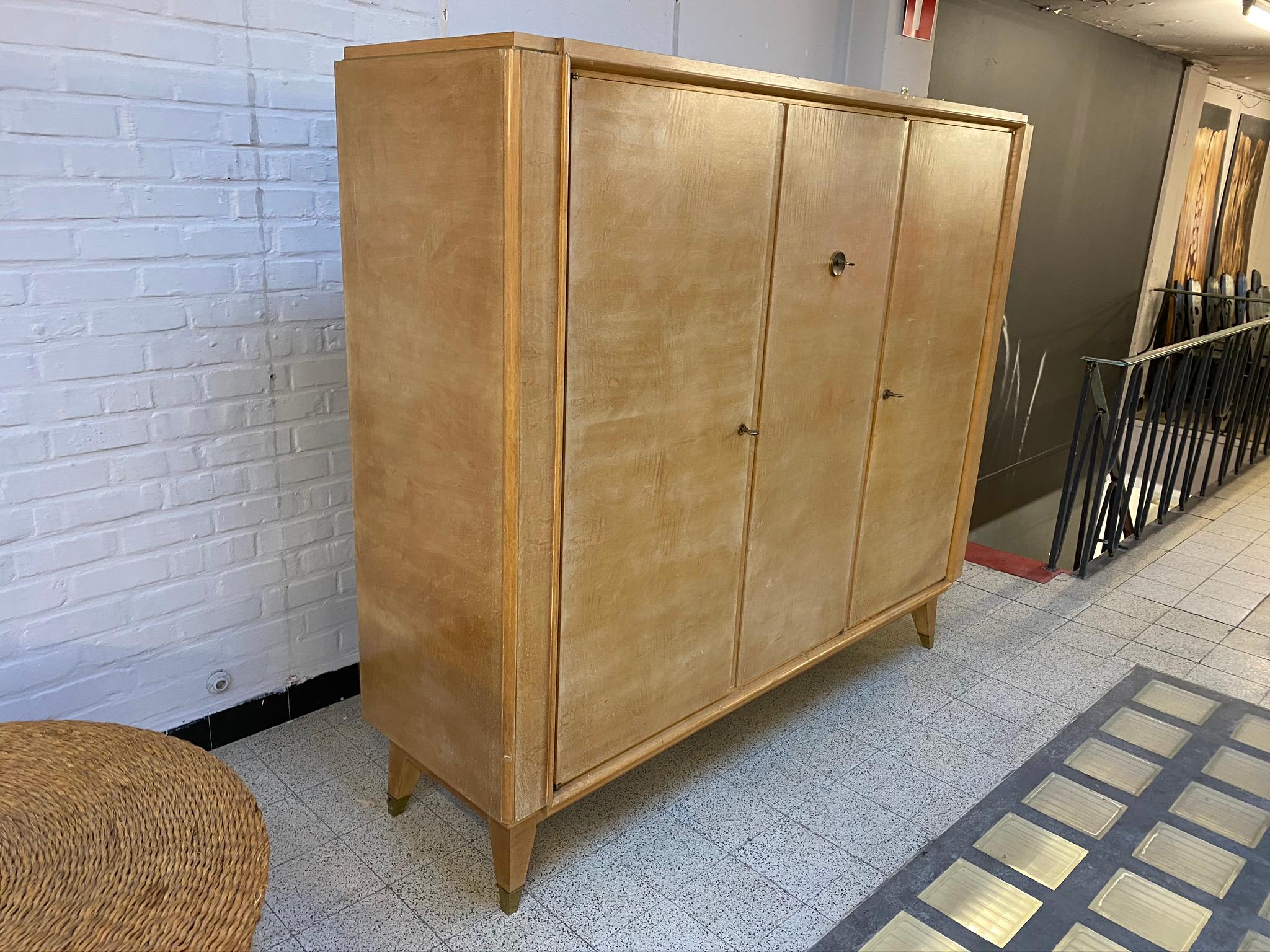 Veneer André Beaudoin, Art Deco Cabinet in Sycamore and Bronze, circa 1940-1950 For Sale
