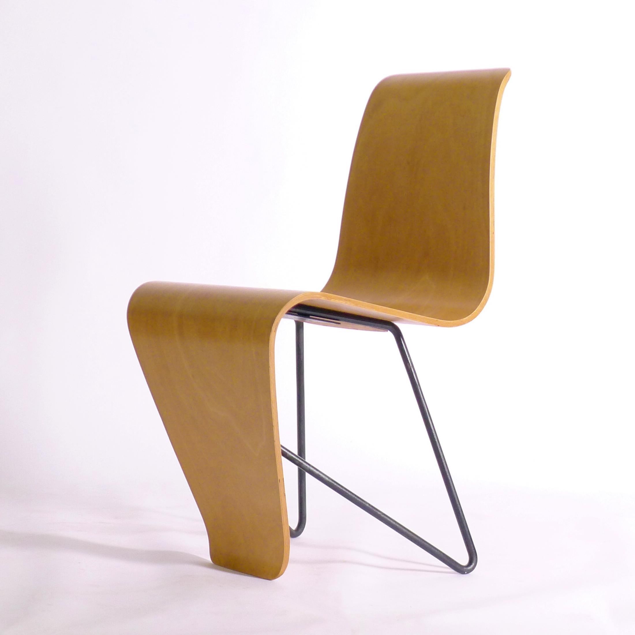 André Bloc, Early Original 'Bellevue' Chair, circa 1951, birch plywood and metal 3
