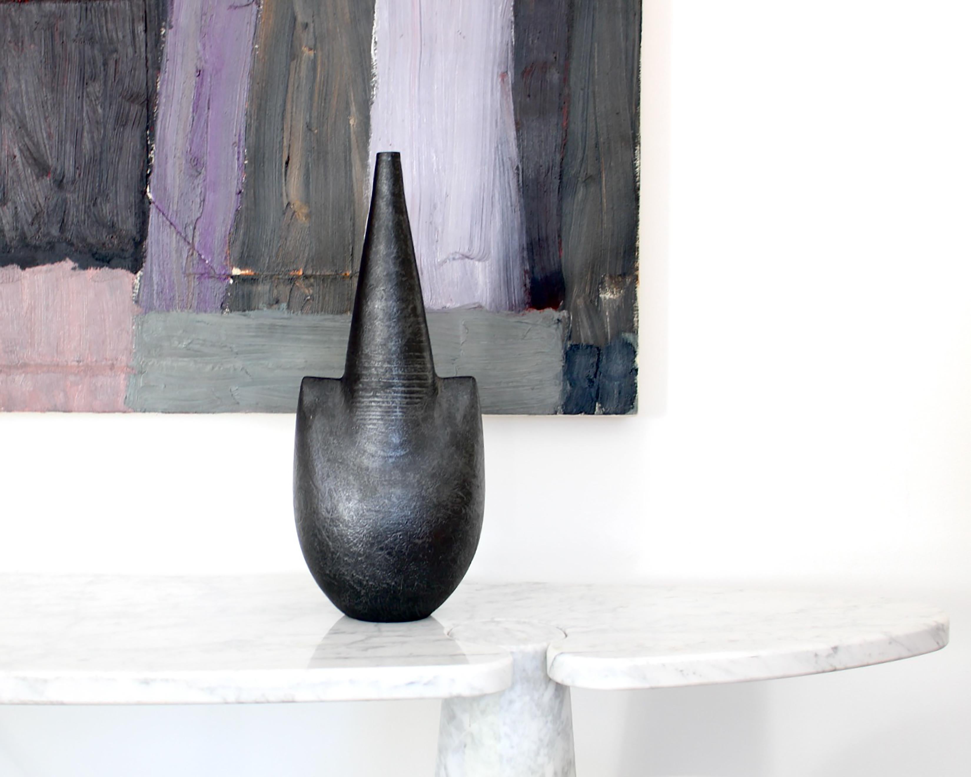 Grand vase français Andre Bloch en céramique émaillée noire, vers 2010 en vente 4