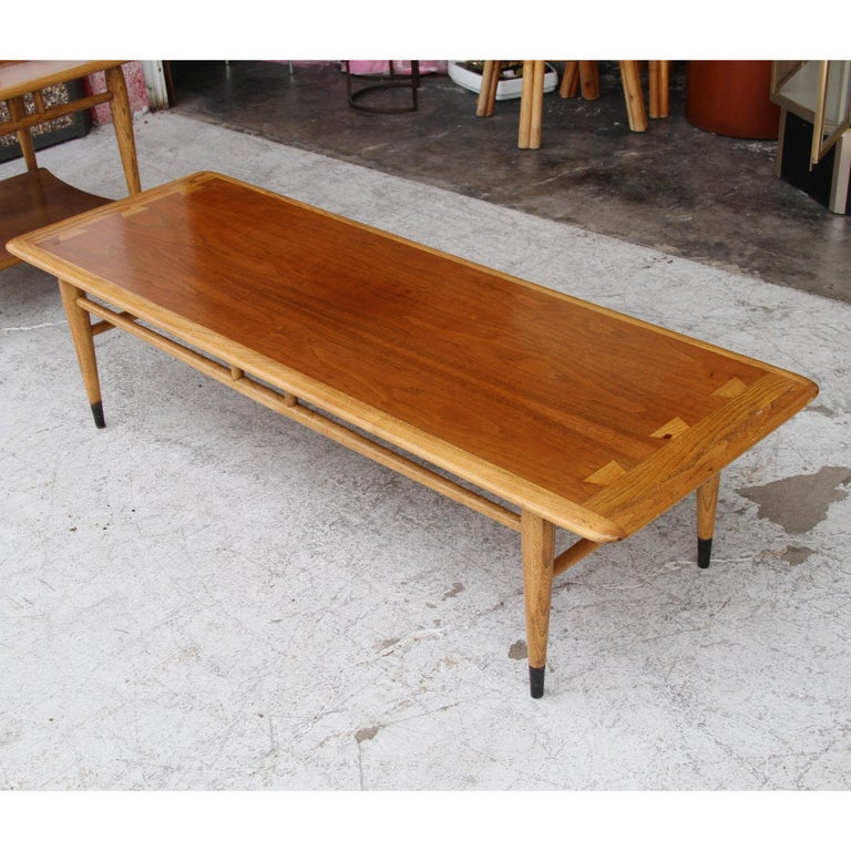 Andre Bus for Lane Acclaim Mid-Century Walnut Coffee Table For Sale 2