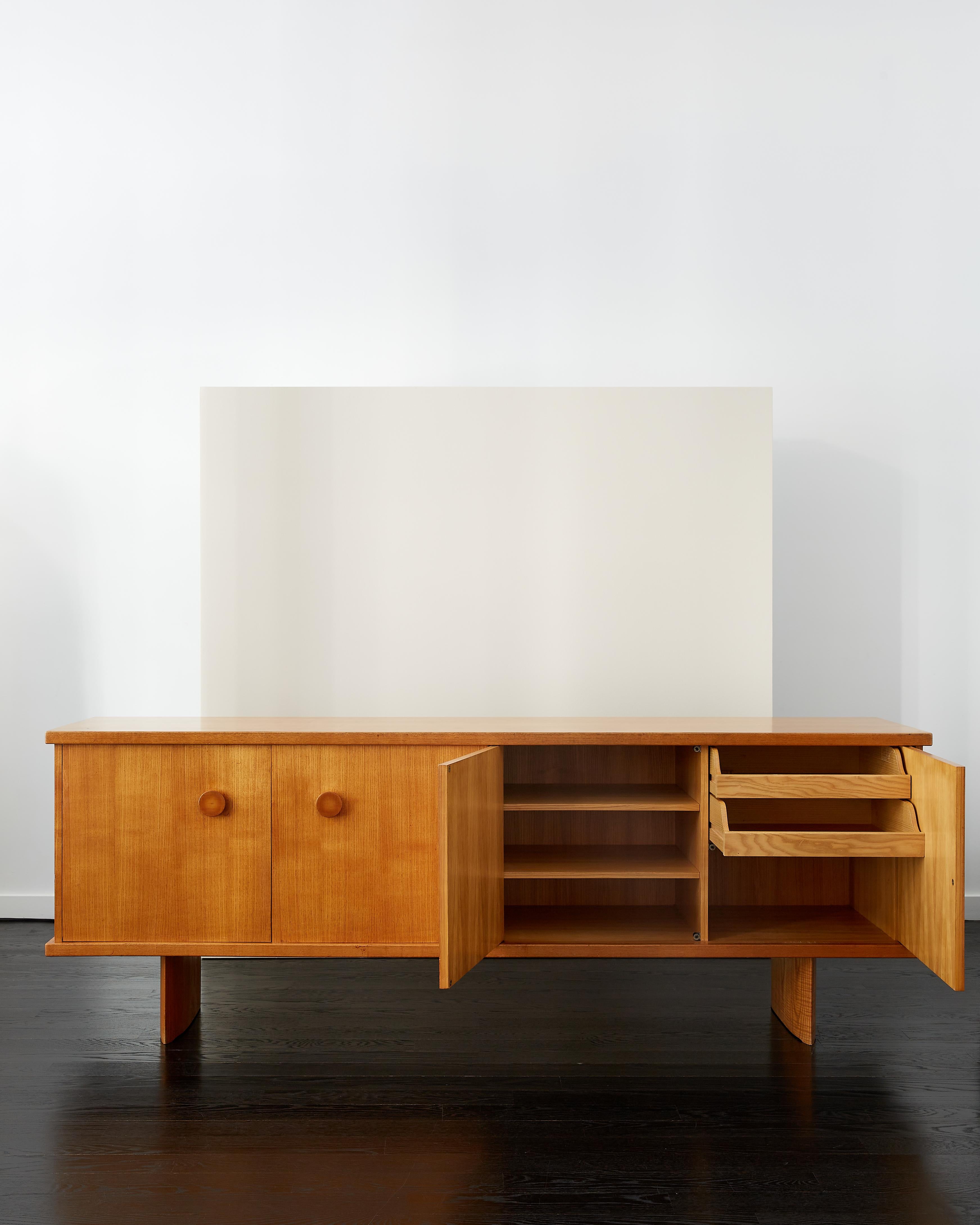 André Chetaille Four-Door Sideboard in Ash c. 1965 For Sale 2