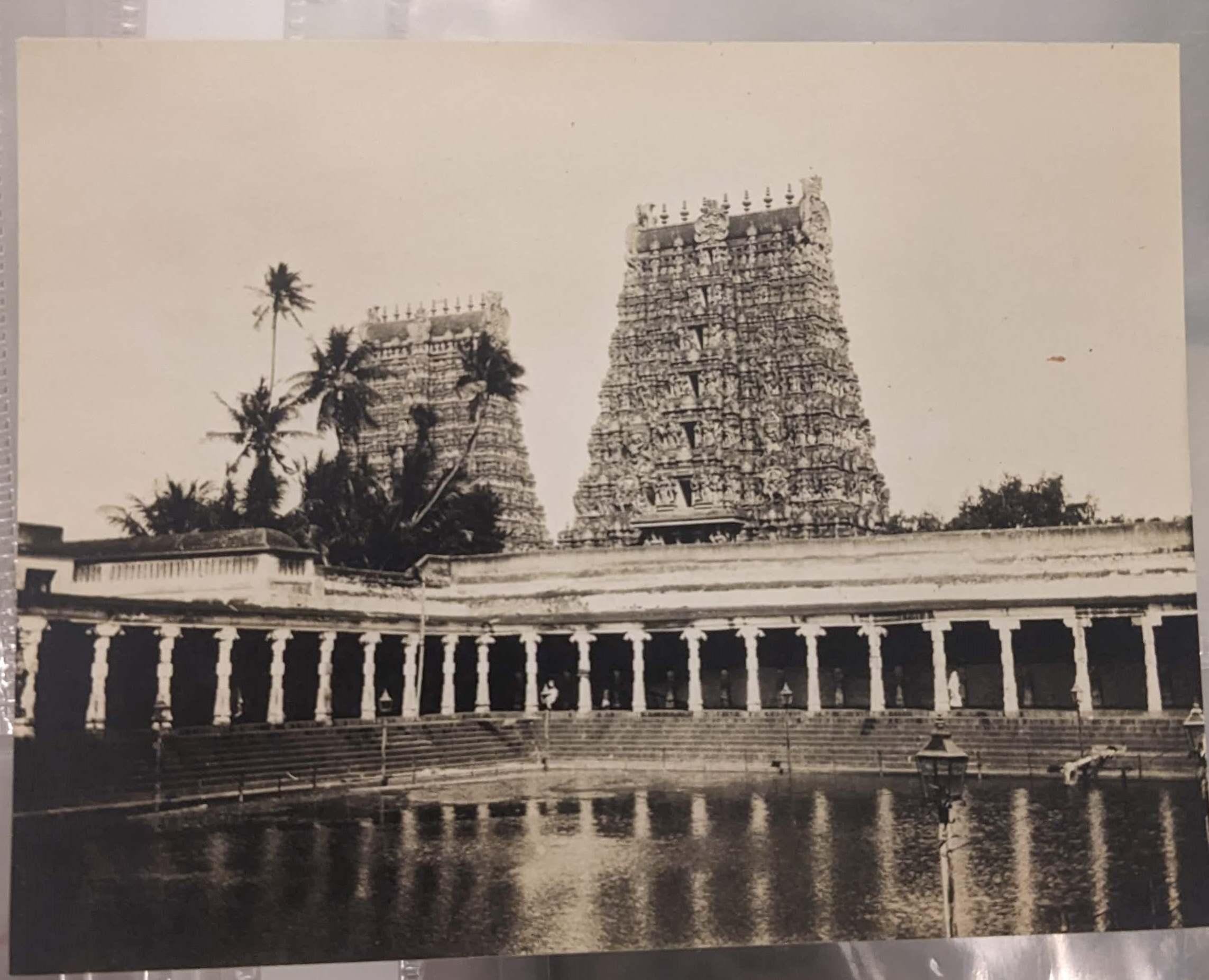 Meenakshi temple hindou et éléphant sacré Madurai Tamil India 1913 en vente 8