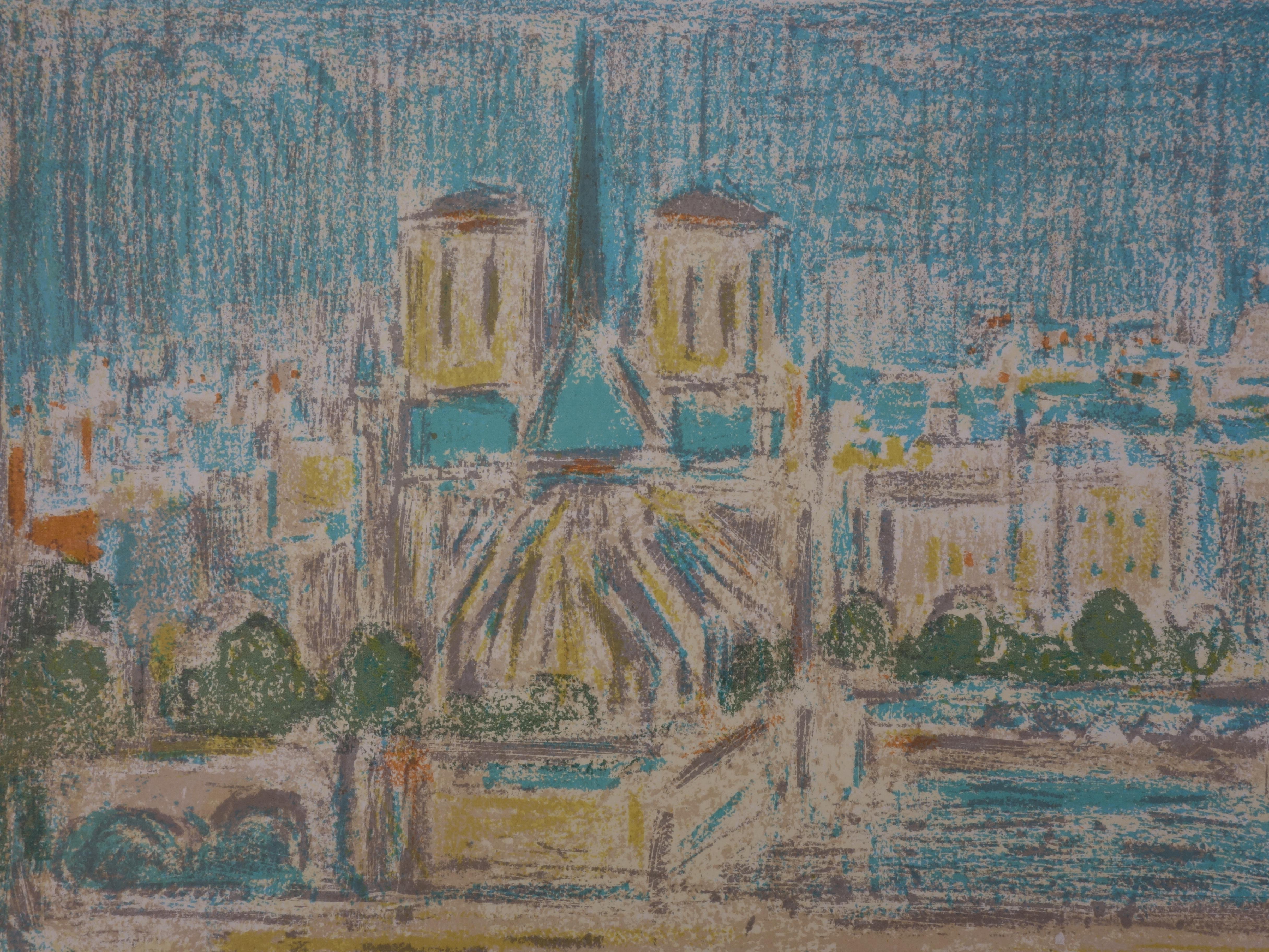 París : Notre Dame vista desde el Sena - Litografía firmada a mano (Mourlot 1973) - Figurative Print Gris de André Cottavoz