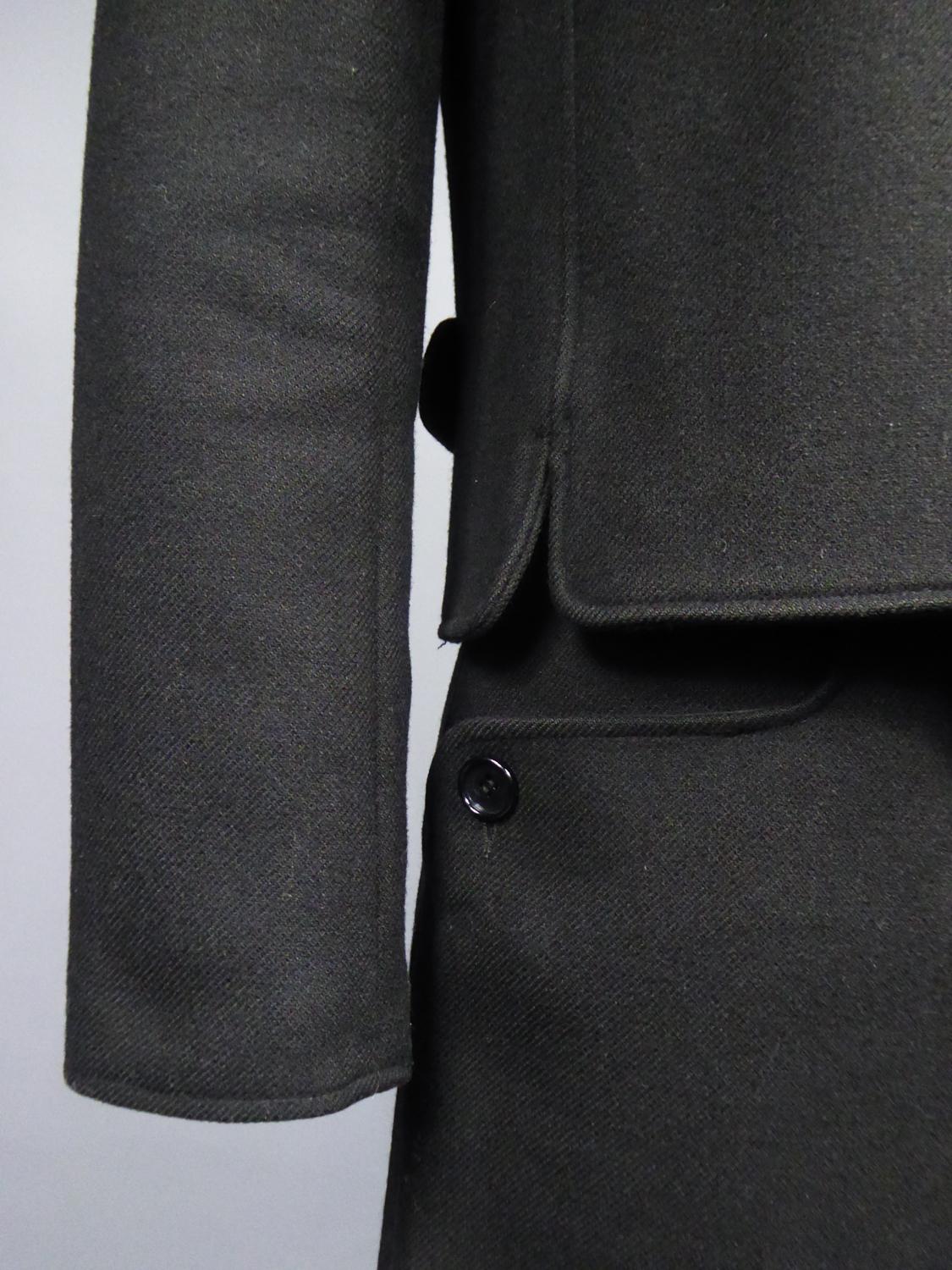 André Courrèges Haute Couture Abito con gonna in lana nera Circa 1968/1975 in vendita 5