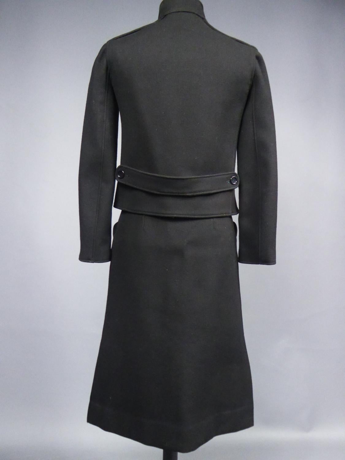 André Courrèges Haute Couture Abito con gonna in lana nera Circa 1968/1975 in vendita 7