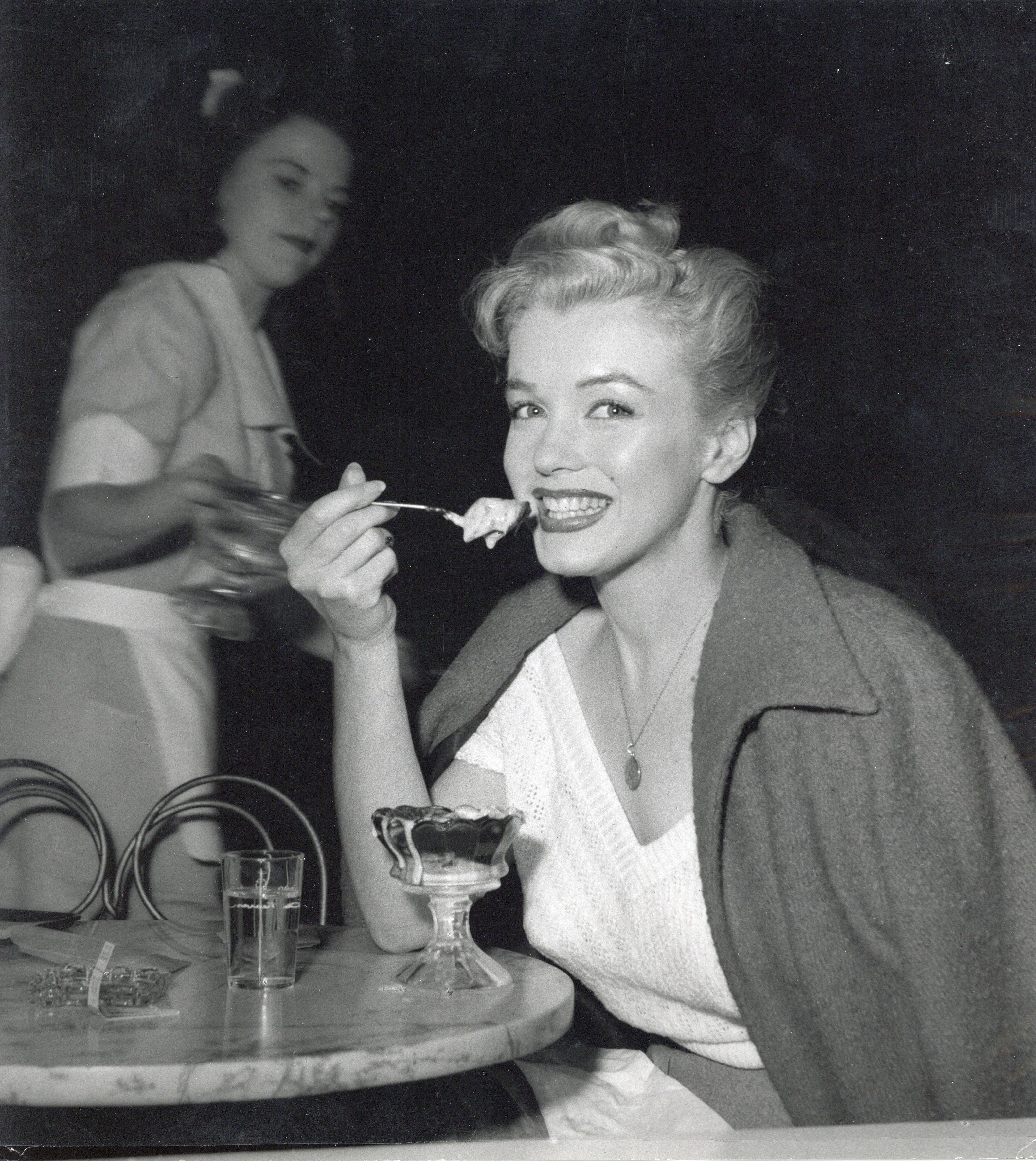 Andre de Dienes Portrait Photograph - Marilyn Monroe Eating Ice Cream Vintage Original Photograph