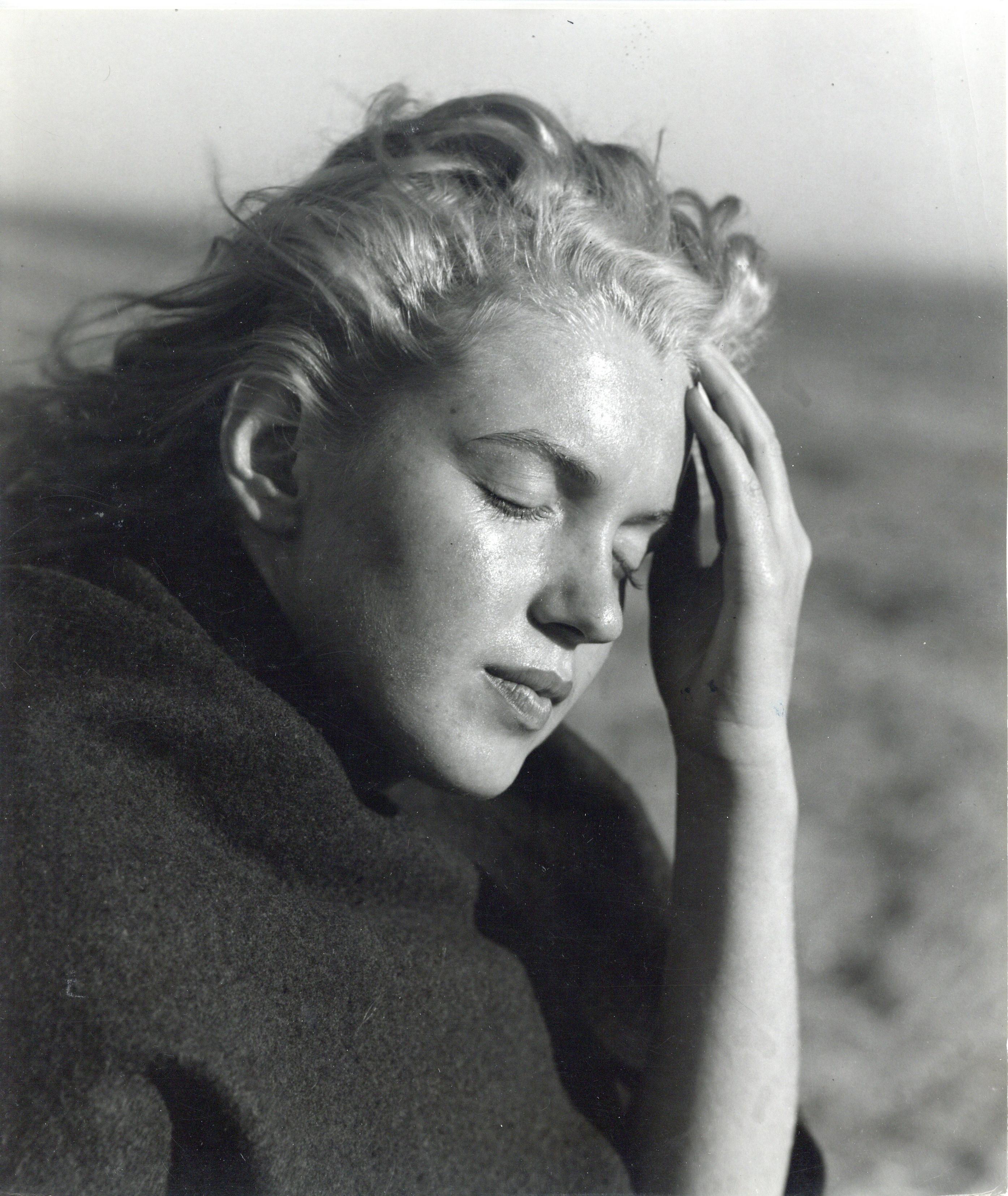 Andre de Dienes Portrait Photograph - Marilyn Monroe on the Beach Vintage Original Photograph