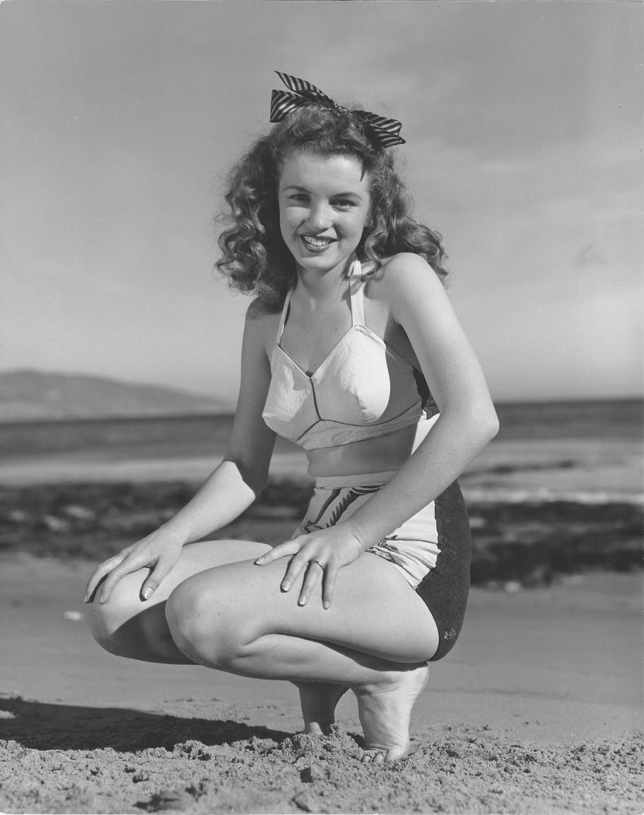 Norma Jeane (Marilyn Monroe), California