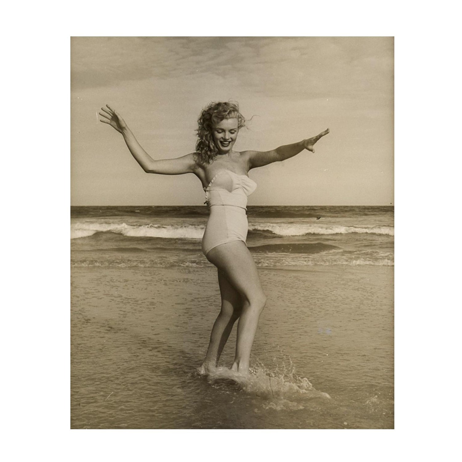 Andre De Dienes Marilyn Monroe Playing On The Beach 1949 A