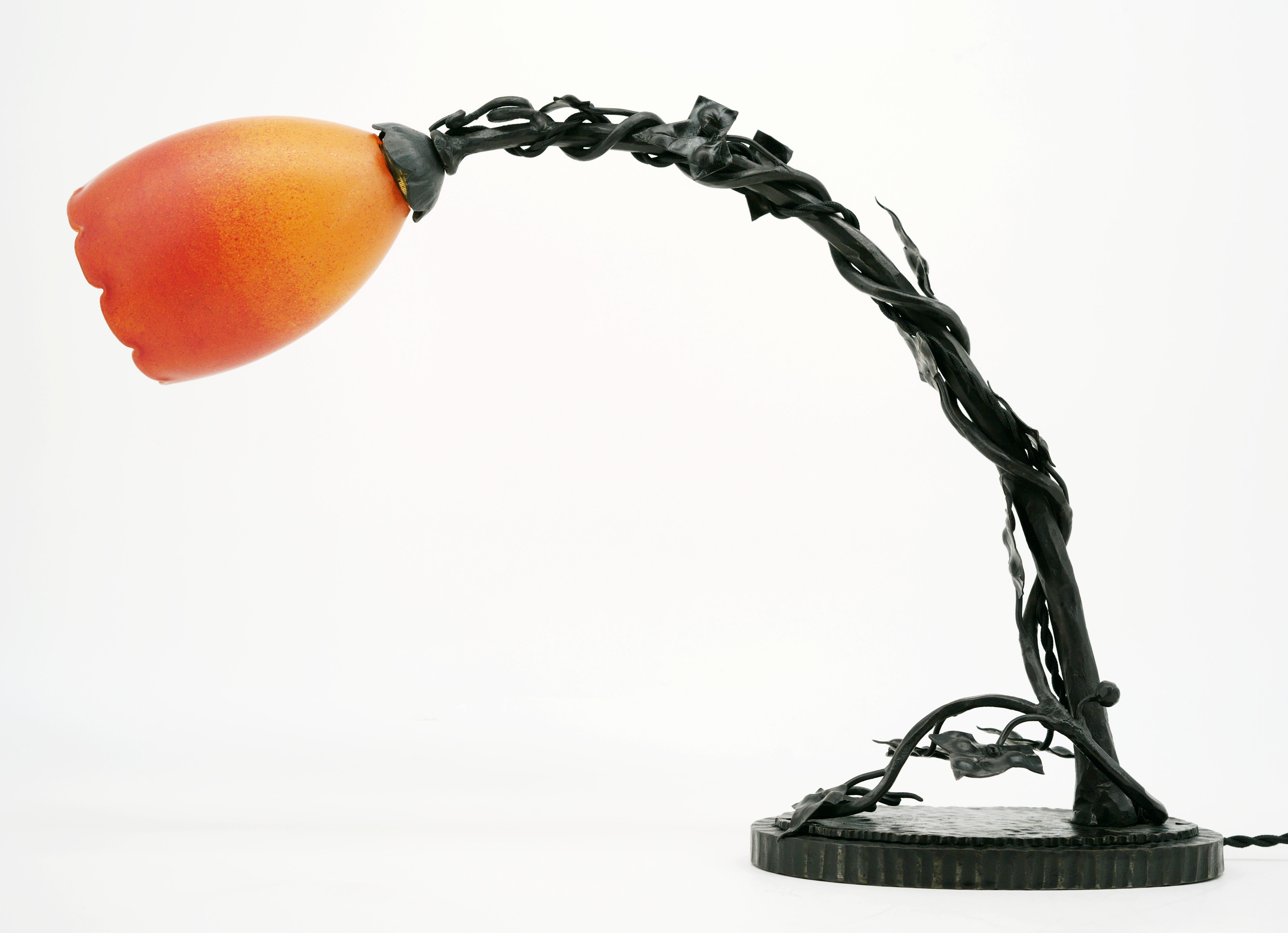 Andre DELATTE Französischer Art Deco Efeu-Tisch / Schreibtisch / Klavierlampe, 1920 im Angebot 6
