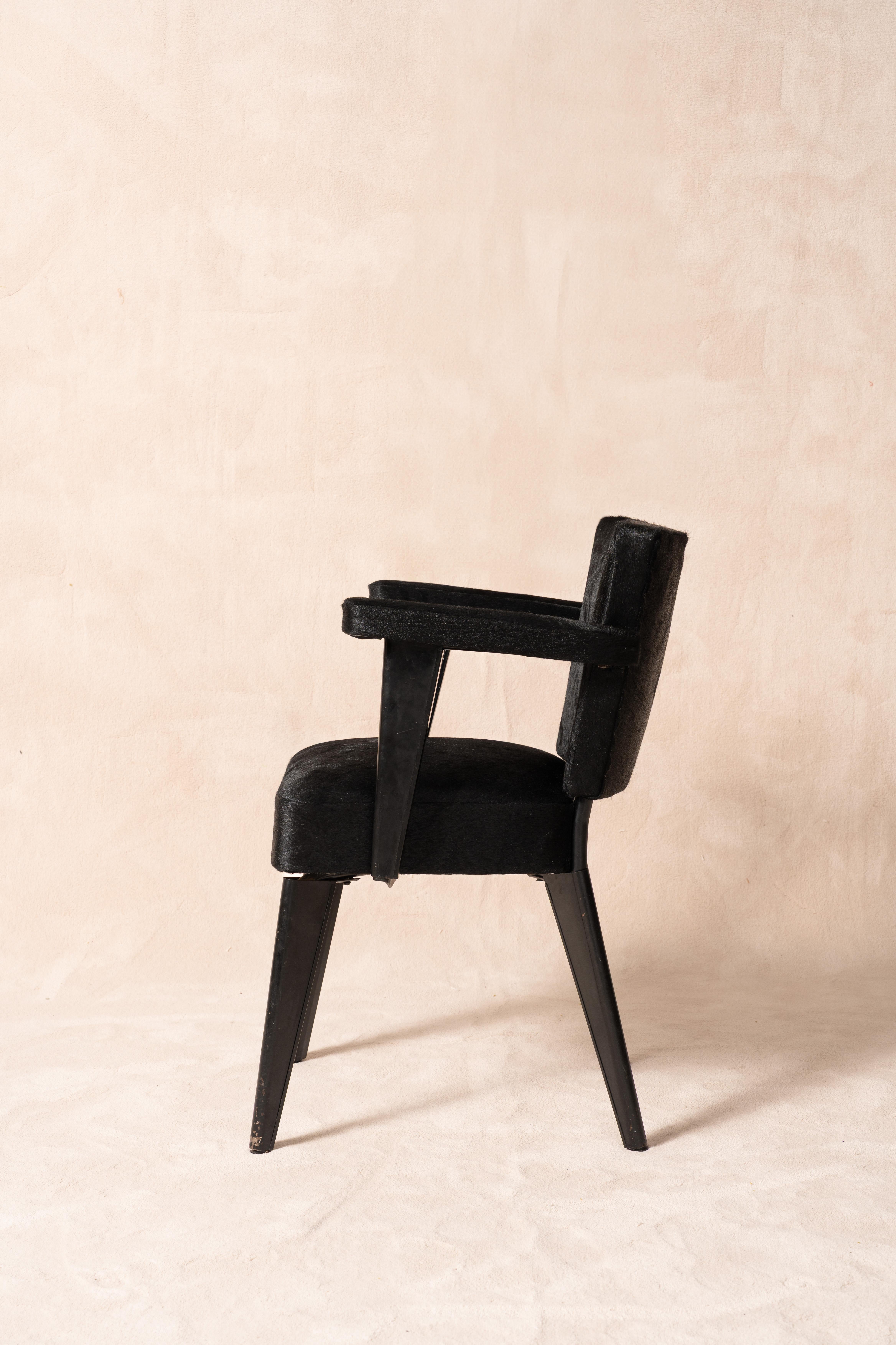 André DOMIN & Marcel GENEVIEVRE Armchair en vente 7