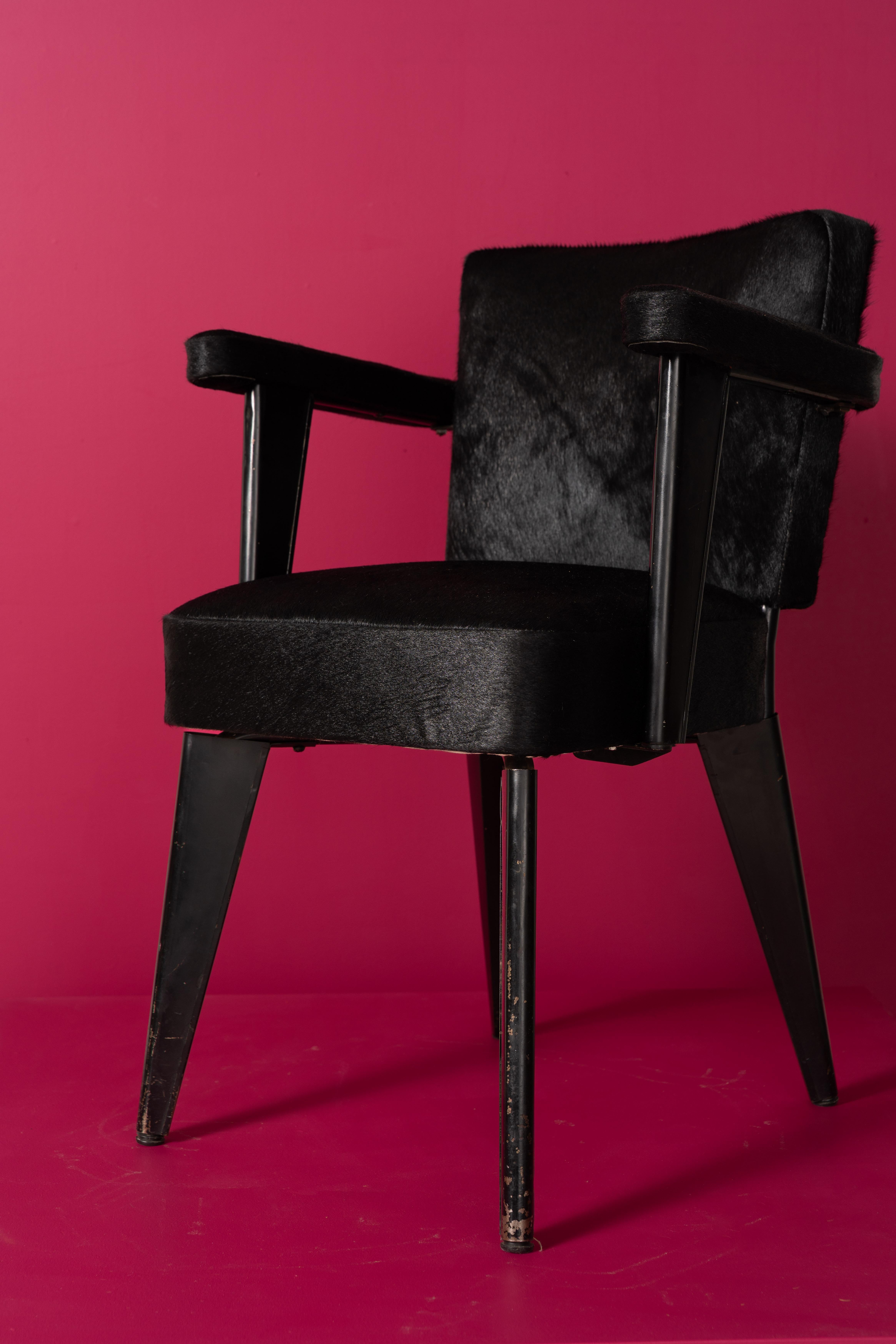André DOMIN & Marcel GENEVIEVRE Armchair en vente 2