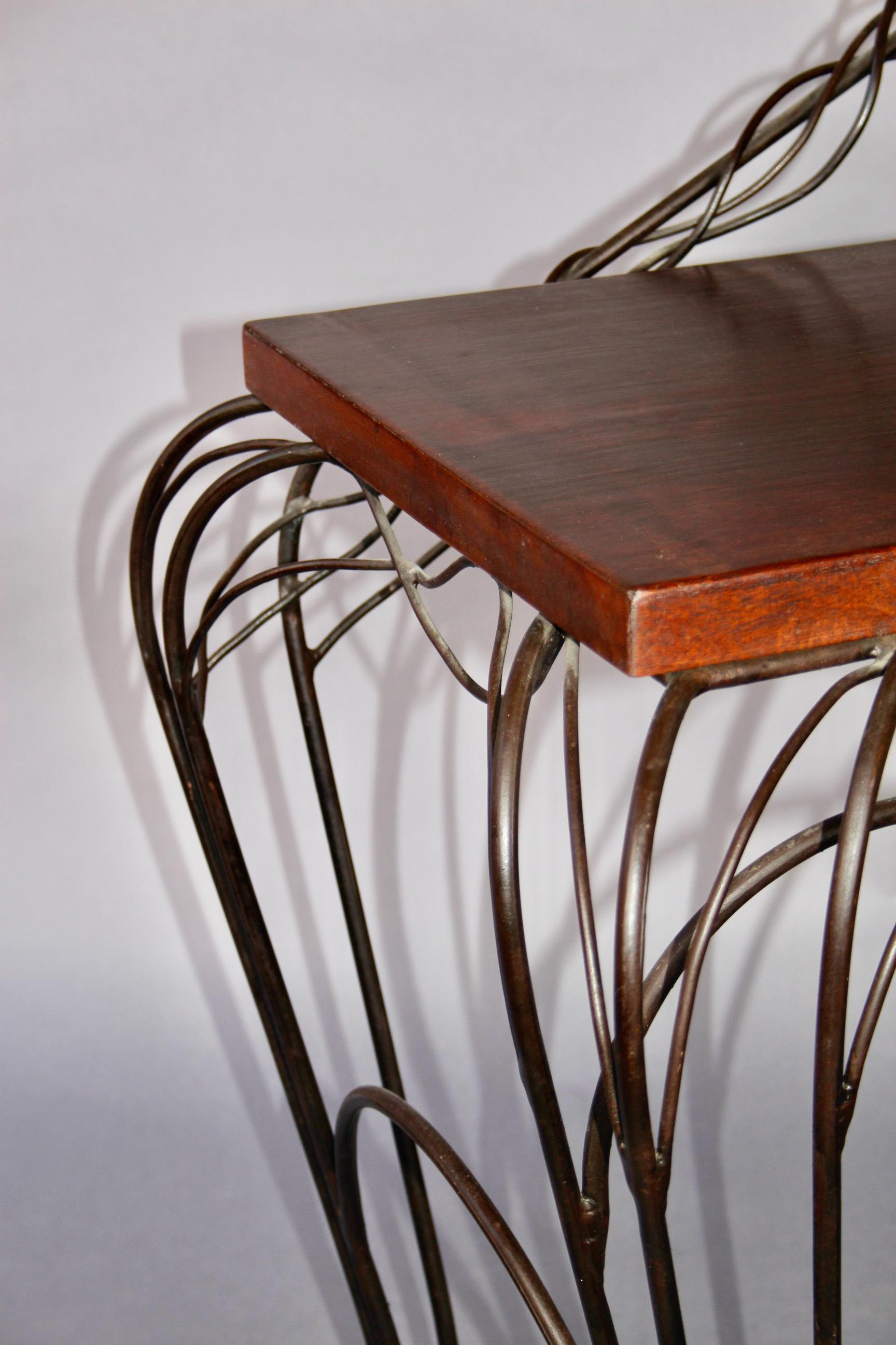 Fin du 20e siècle Coiffeuse en bois et métal de style Andre Dubreuil en vente