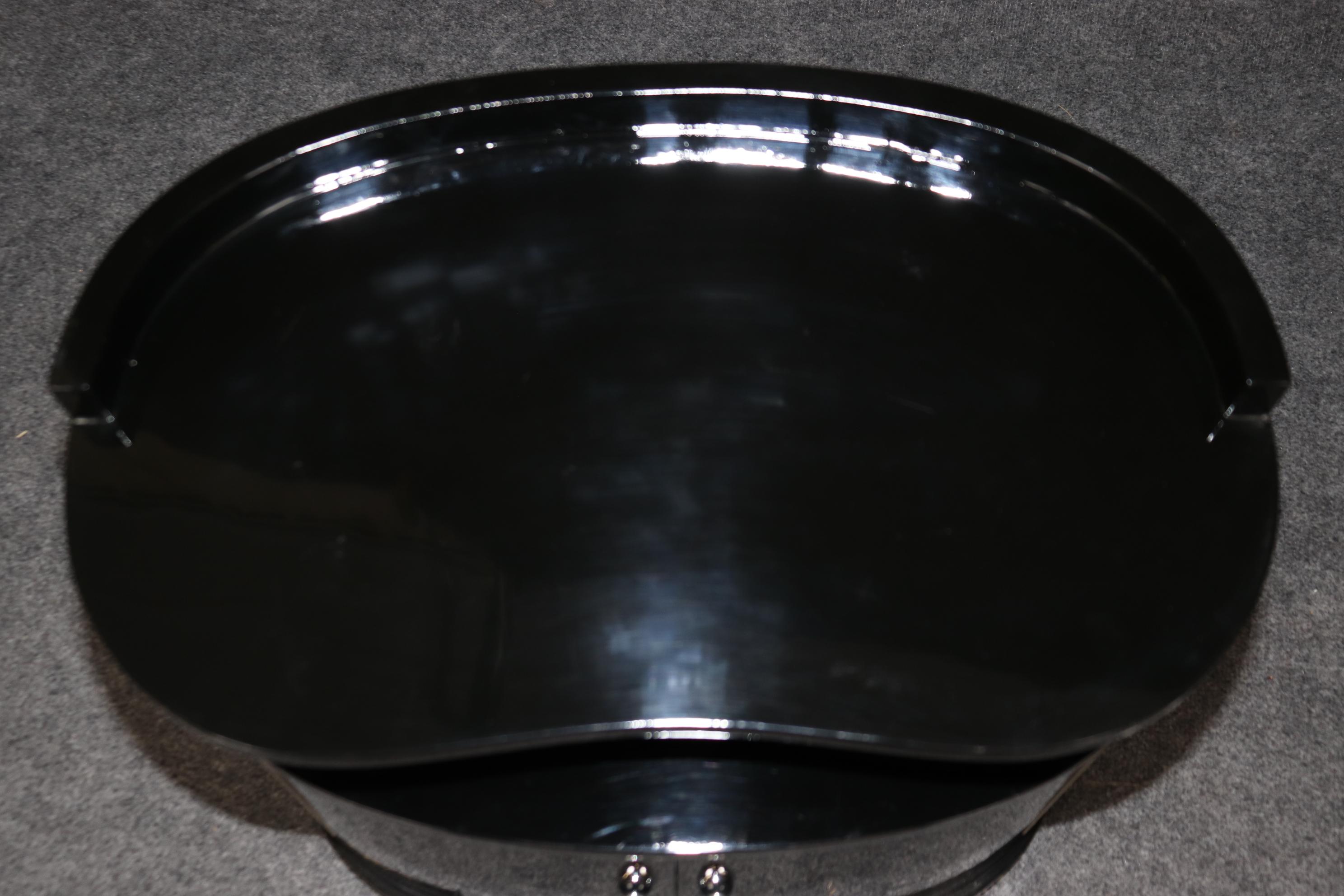 Andre Frechet Ebonized French Art Deco Black Lacquer Nightstands 1930 For Sale 5