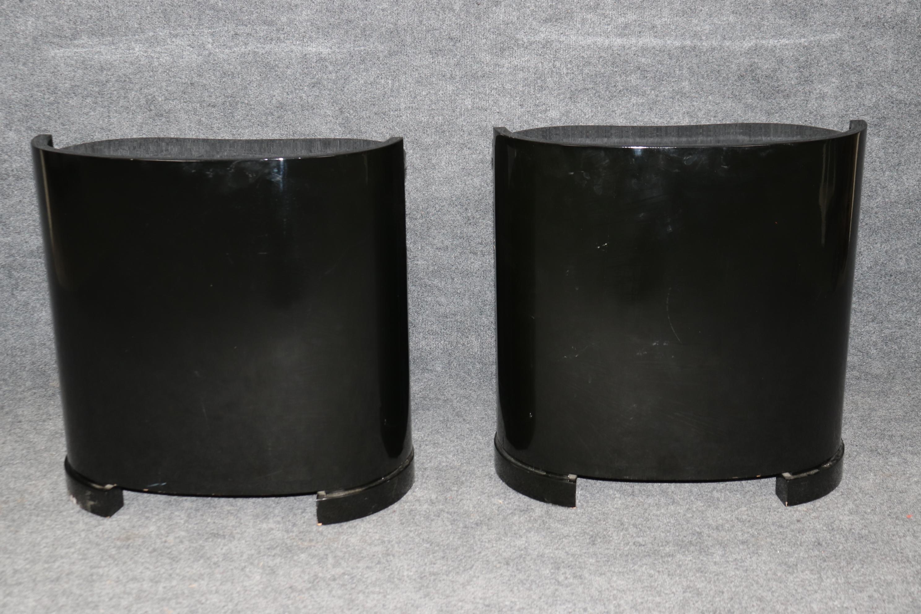 Andre Frechet Ebonized French Art Deco Black Lacquer Nightstands 1930 For Sale 3