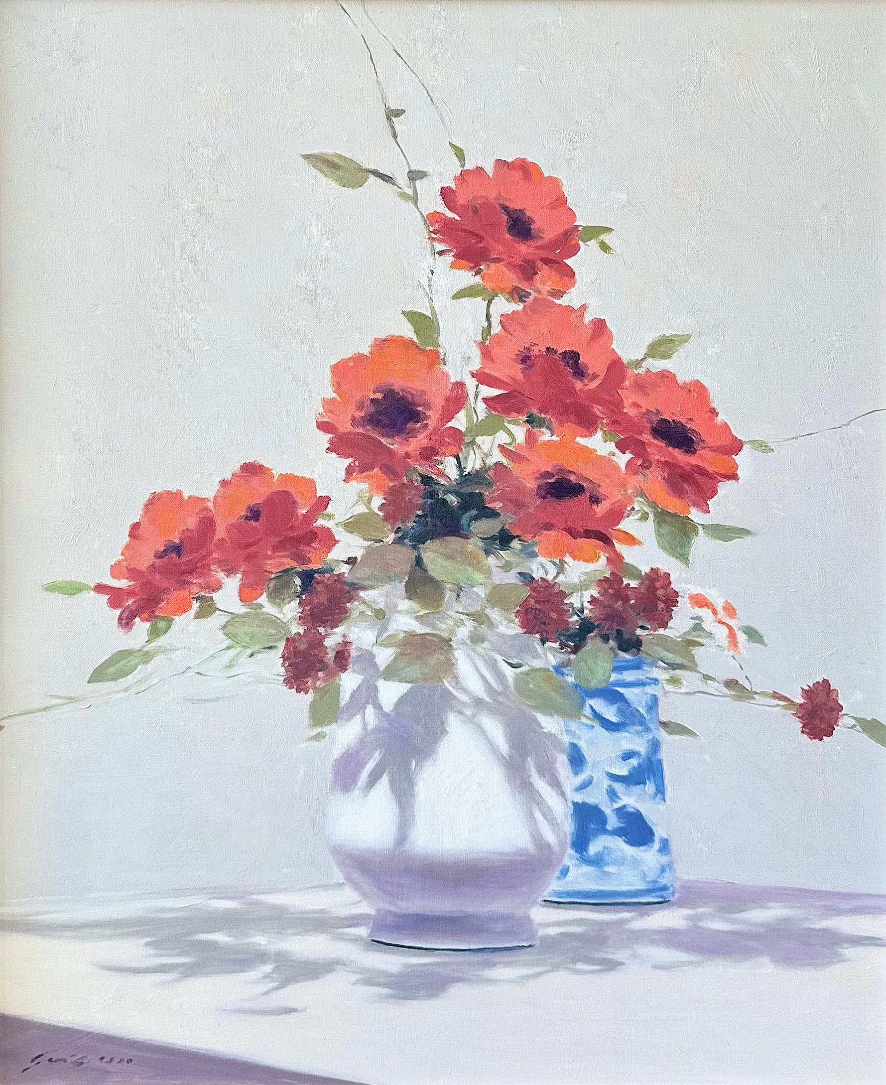 Still-Life Painting de Andre (Gittelson) Gisson - Naturaleza muerta con un jarrón de flores rojas.