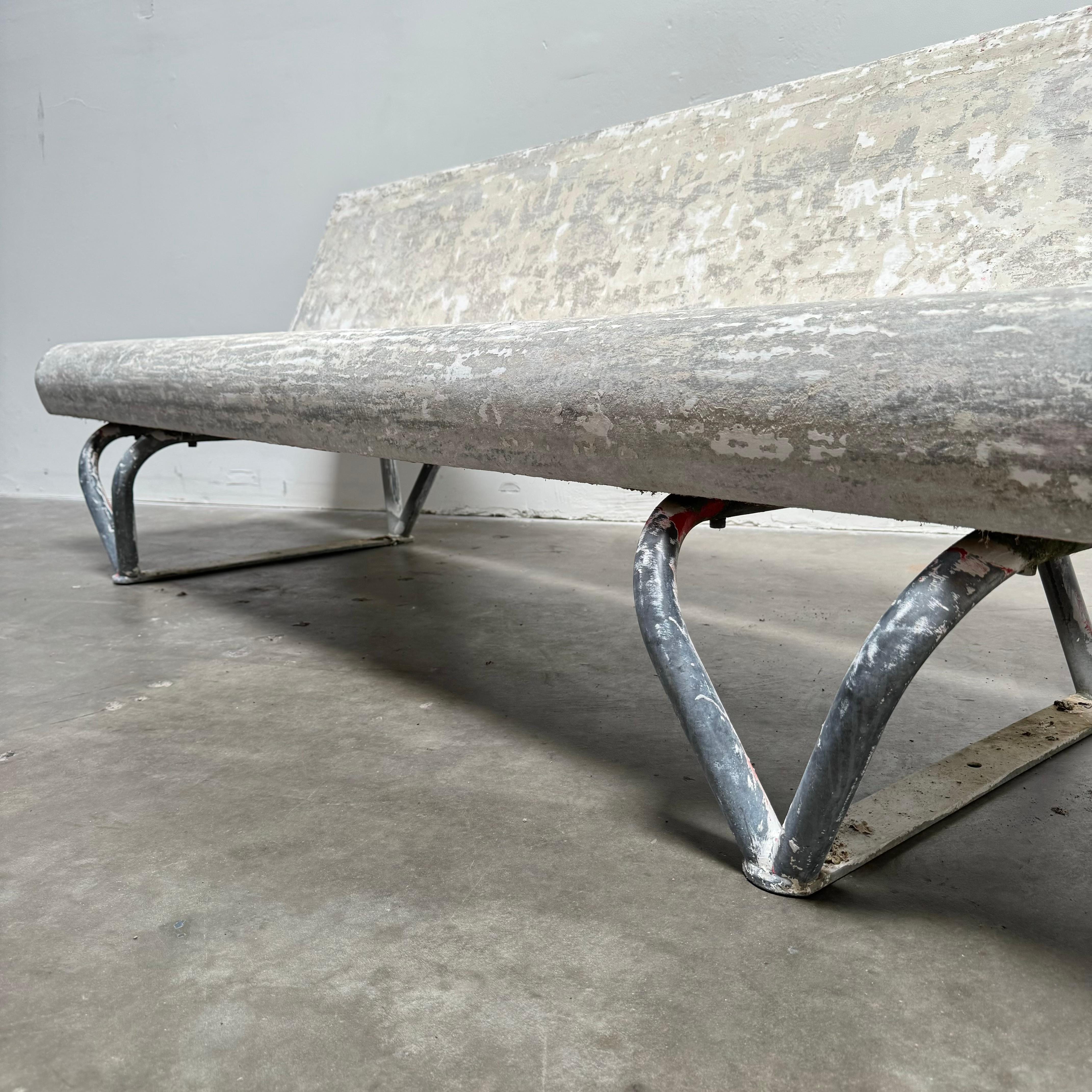 André Lasserre Bank von Eternit, Schweiz um 1960 (Metall)