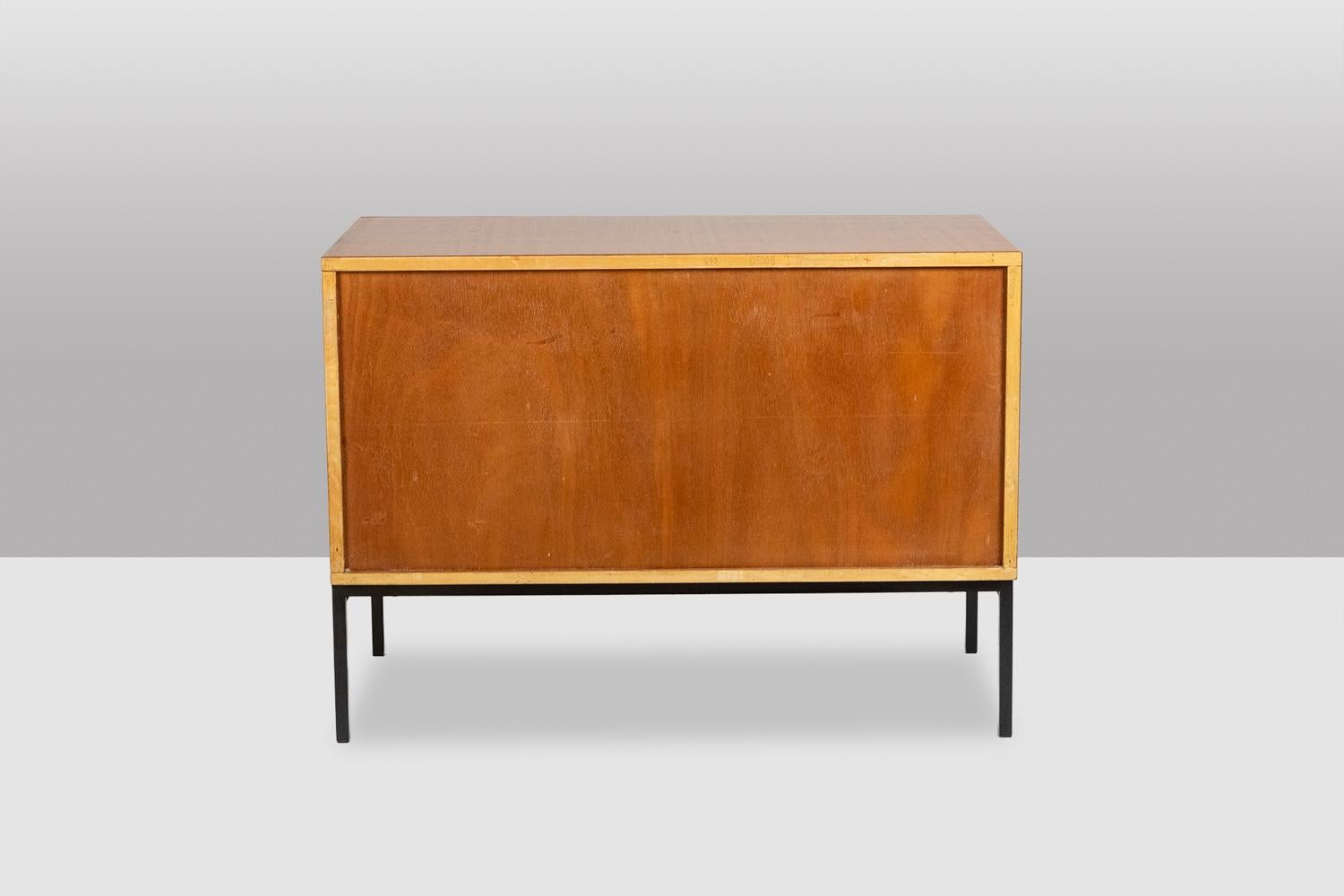 20th Century André Monpoix. Chest of drawers in varnished blond cherry. 1960s. For Sale