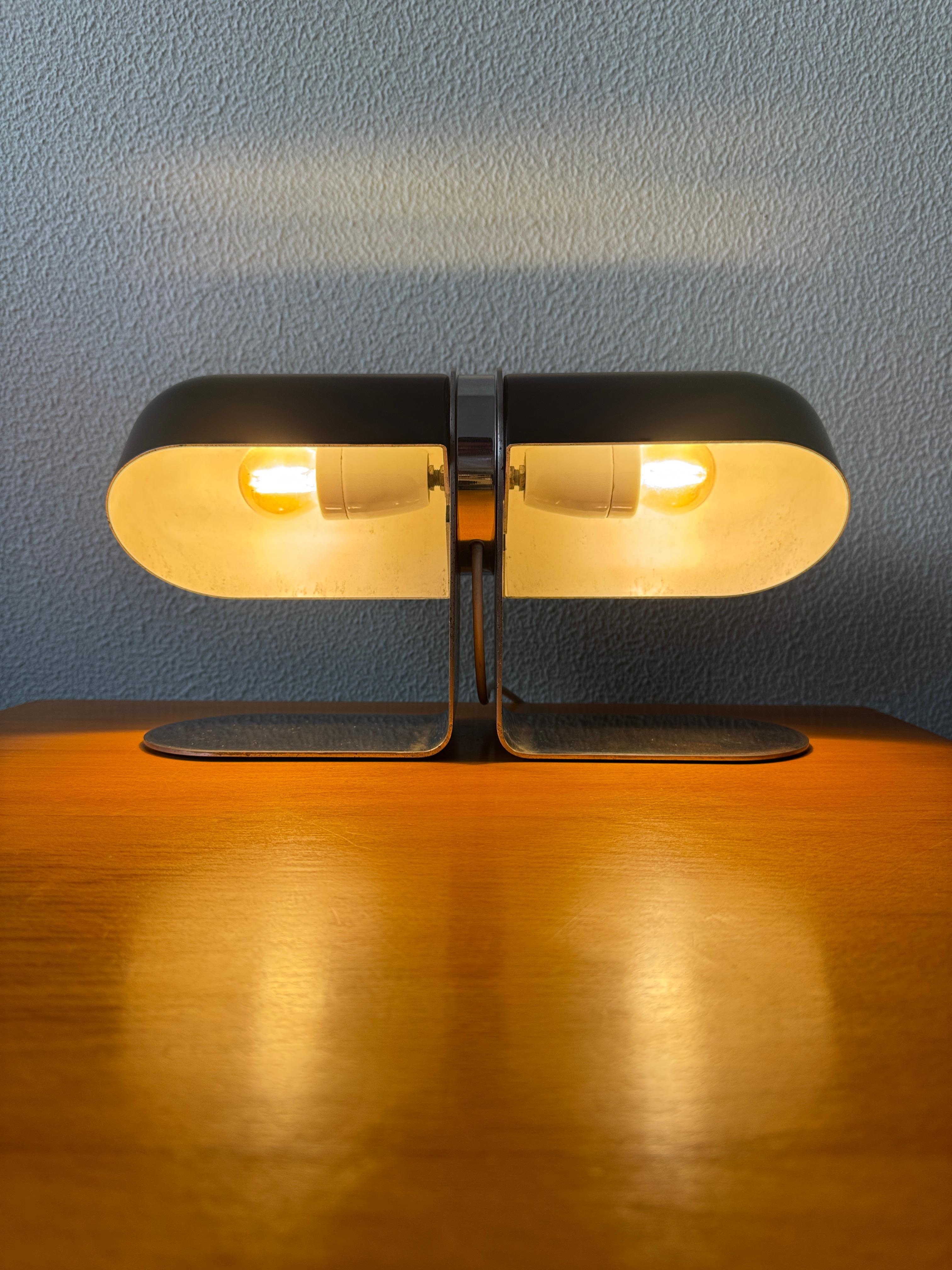 André Ricard Lampe de table moderne espagnole à double abat-jour noir pour Metalarte, 1970 Bon état - En vente à Lisboa, PT
