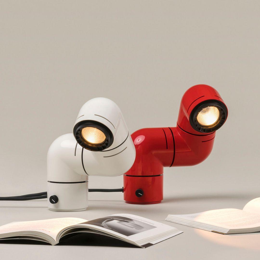 Andre Ricard lampe de bureau LED « Tatu » en rouge ABS pour Santa & Cole en vente 5