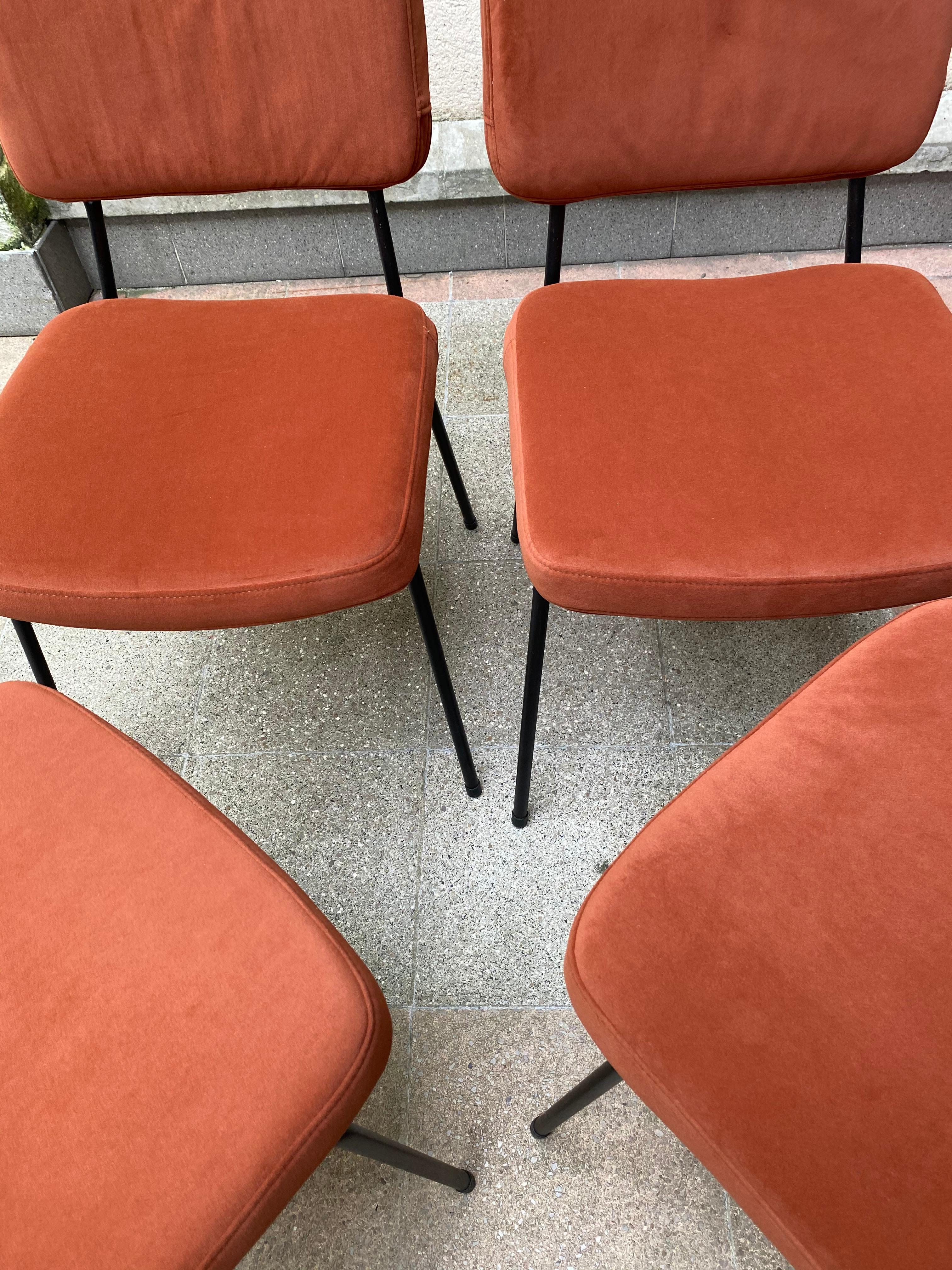 André Simard Set of 4 Chairs, 1960 In Good Condition In Saint Ouen, FR