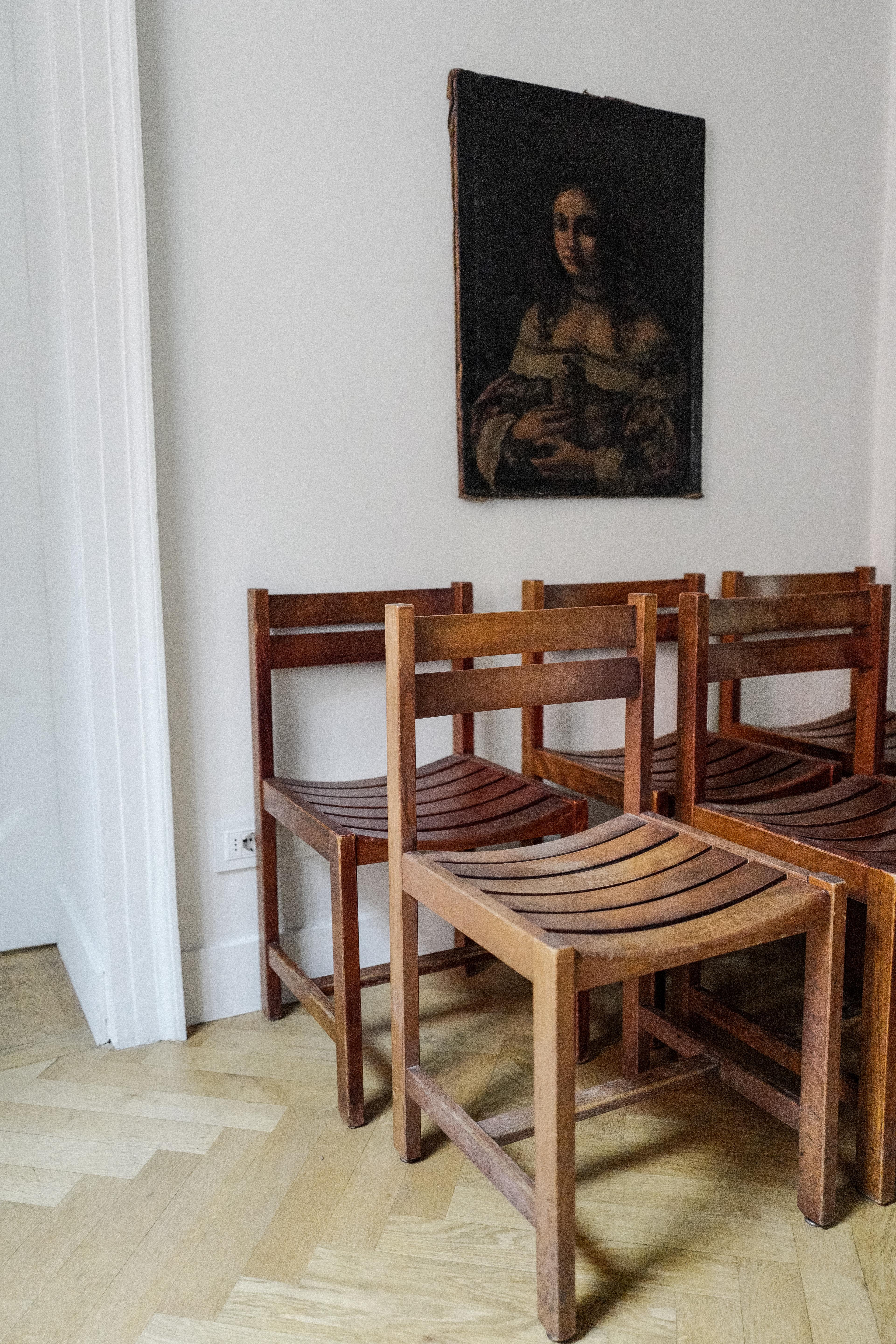 XIXe siècle Ensemble de six chaises à lattes en hêtre massif André Sornay, 1960 Lyon Mid-Century Modern en vente