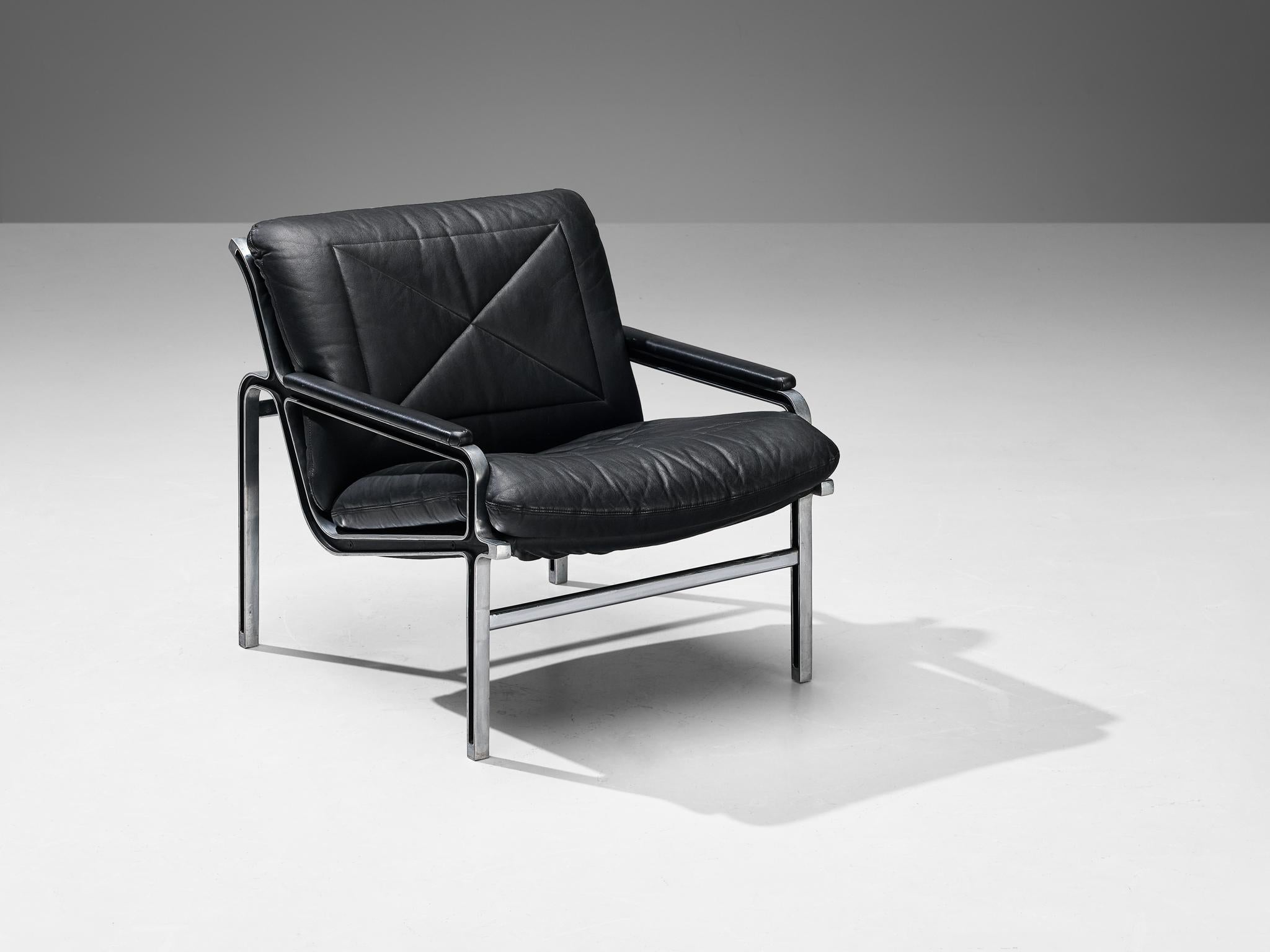 Andre Vandenbeuck for Strässle Pair of 'Aluline' Lounge Chairs in Black Leather For Sale 2