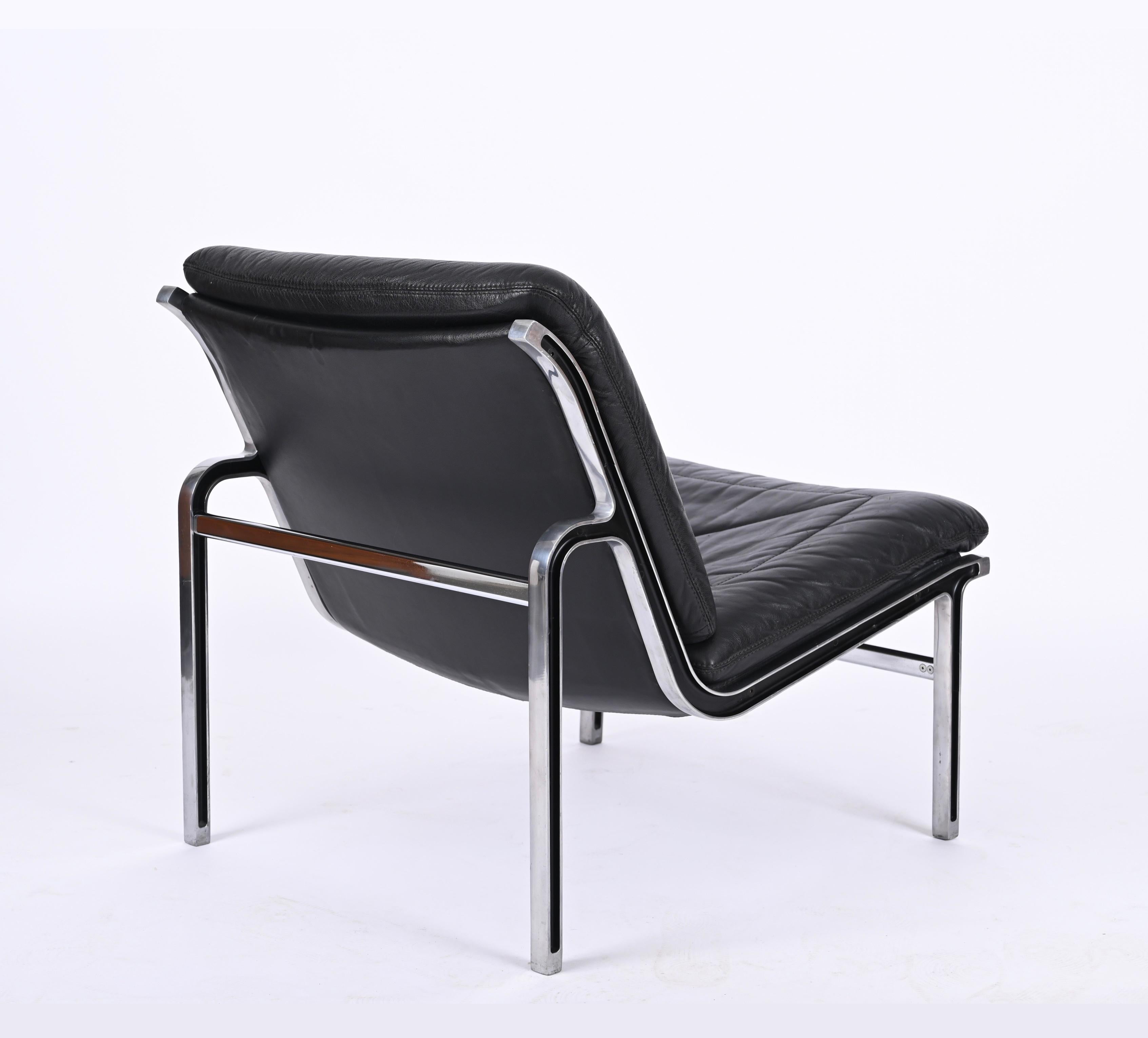 Lacquered Andre Vandenbeuck Pair of 'Aluline' Lounge Chairs in Black Leather, Swiss, 1960s For Sale
