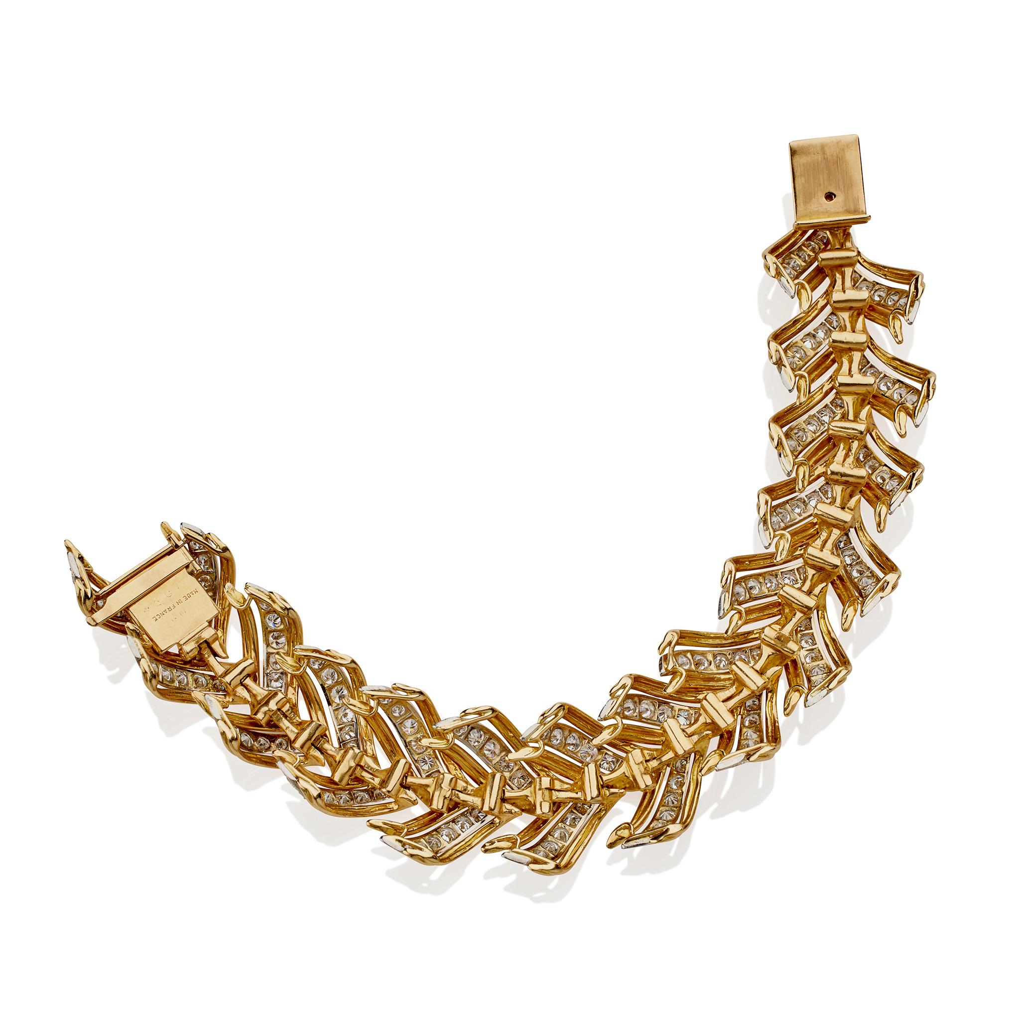 Taille ronde Bracelet en or et diamants André Vassort en vente